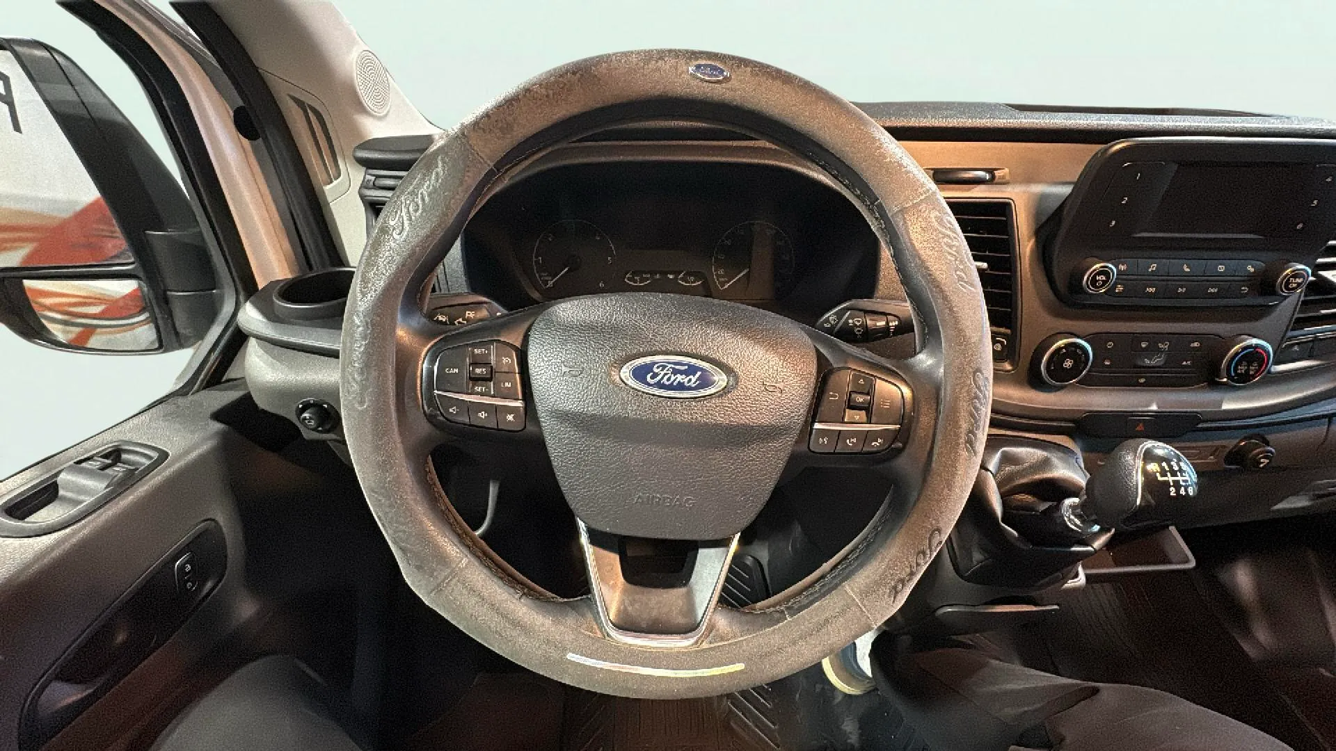 Ford Transit Nugget Tit AWD - foto 13