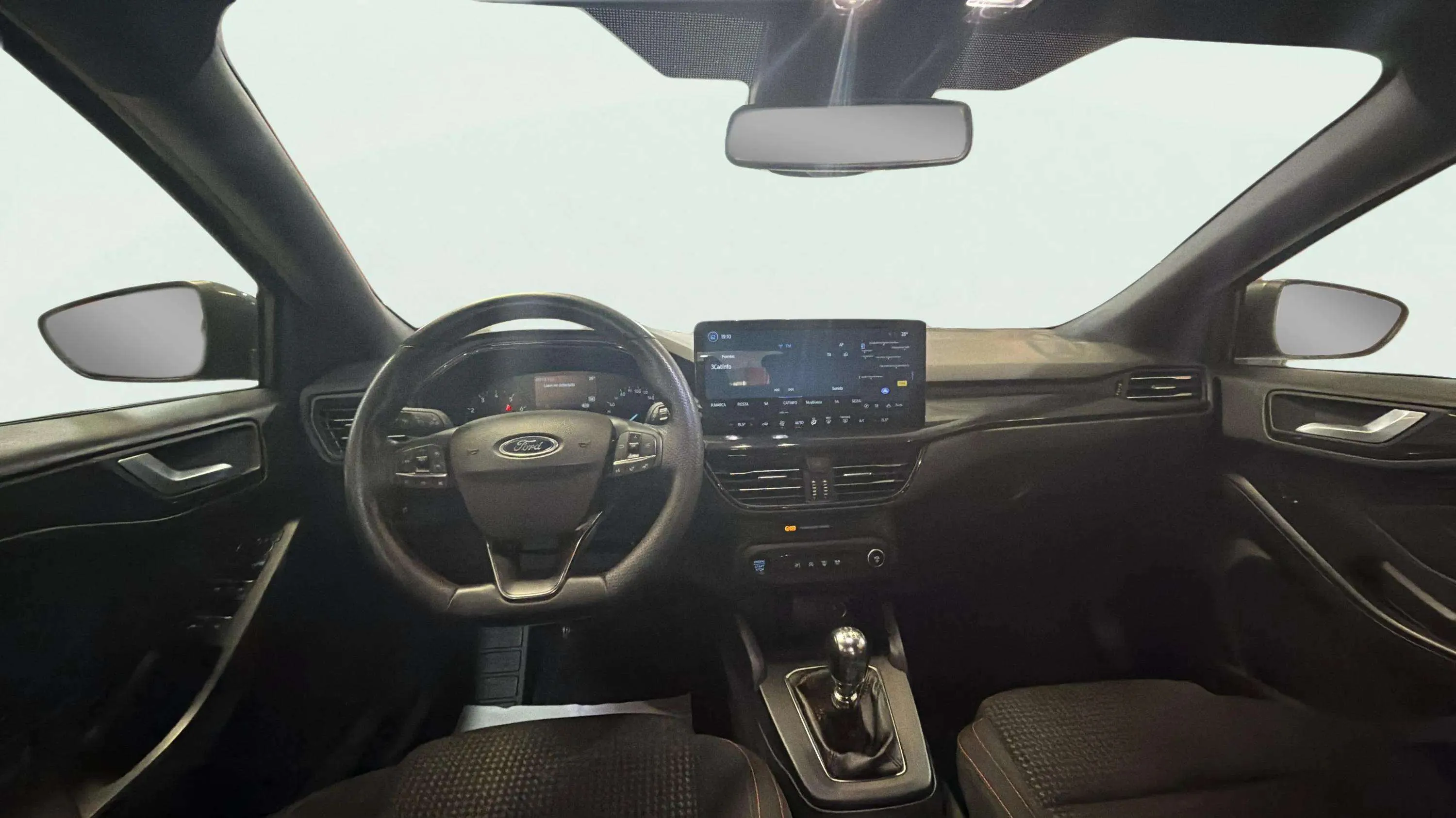 Ford Focus 1.0 EcoBoost MHEV ST-Line - foto 7