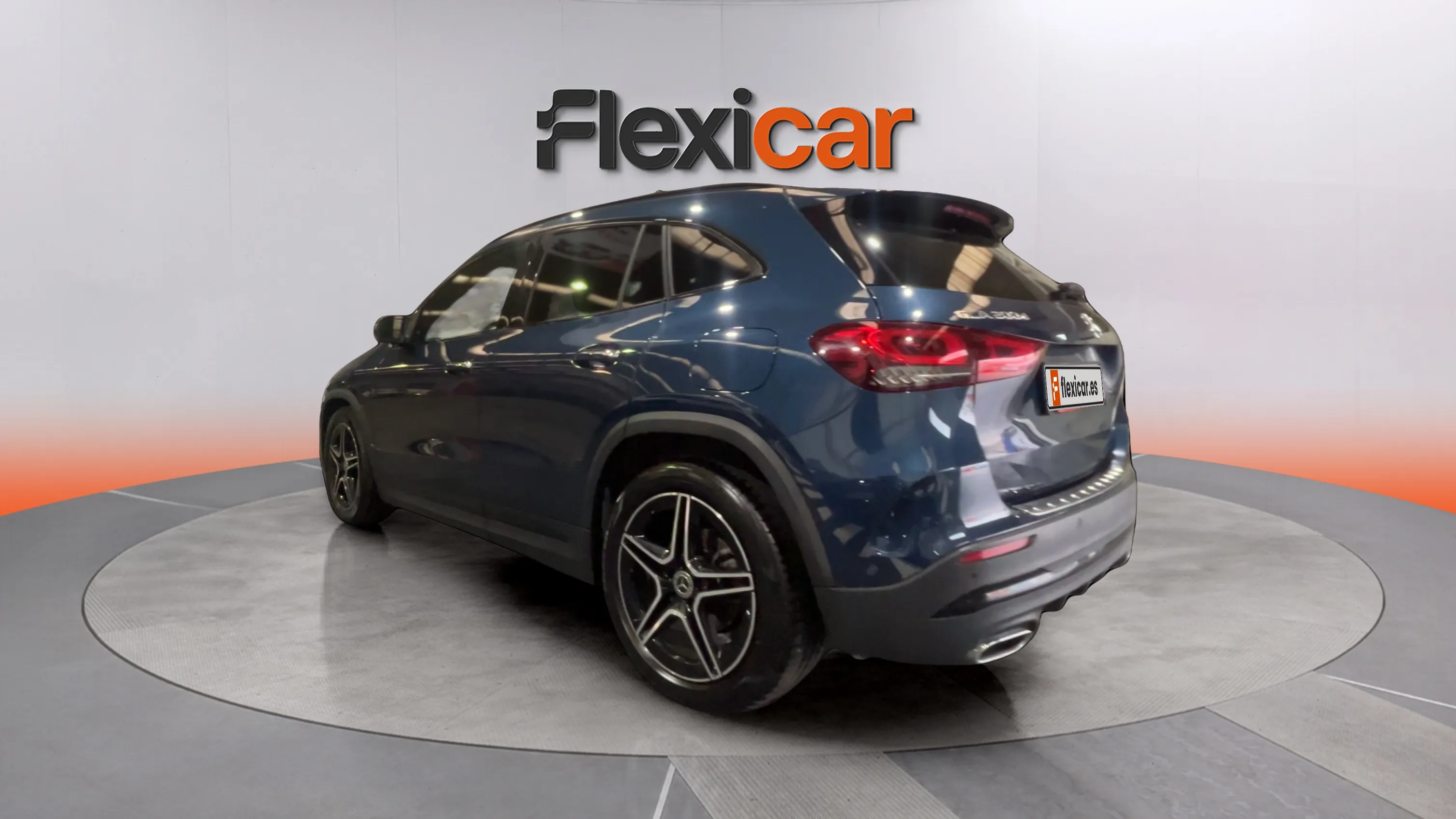 Mercedes-Benz GLA 200 D - foto 6