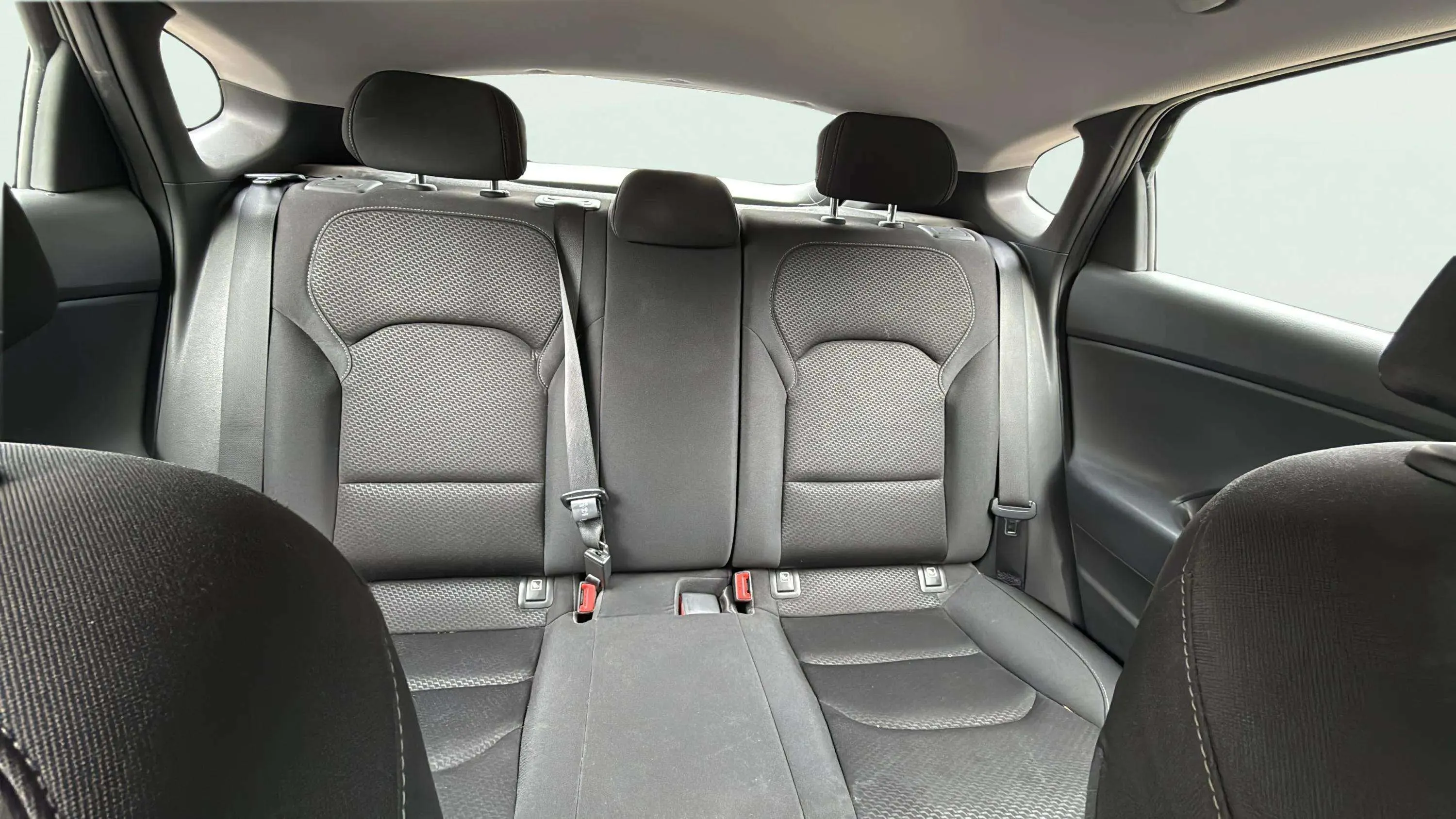 Hyundai i30 1.6 CRDi Klass - foto 17
