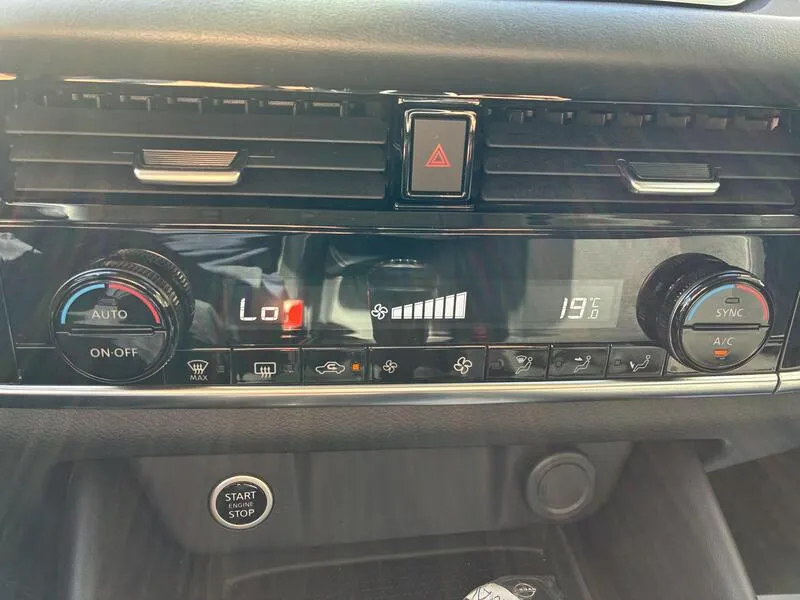 Nissan Qashqai DIG-T N-Style - foto 35