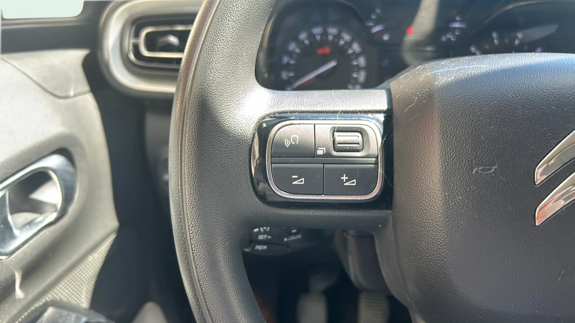 Citroën C3 PureTech Shine - foto 13