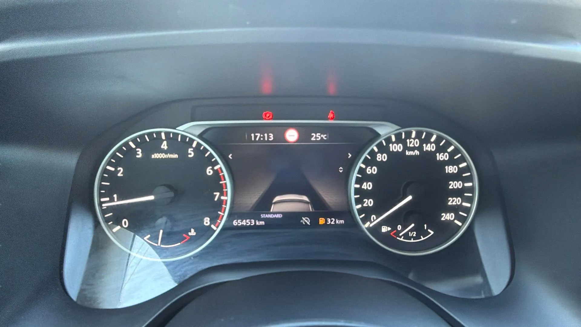 Nissan Qashqai DIG-T mHEV 4x2 Acenta - foto 12
