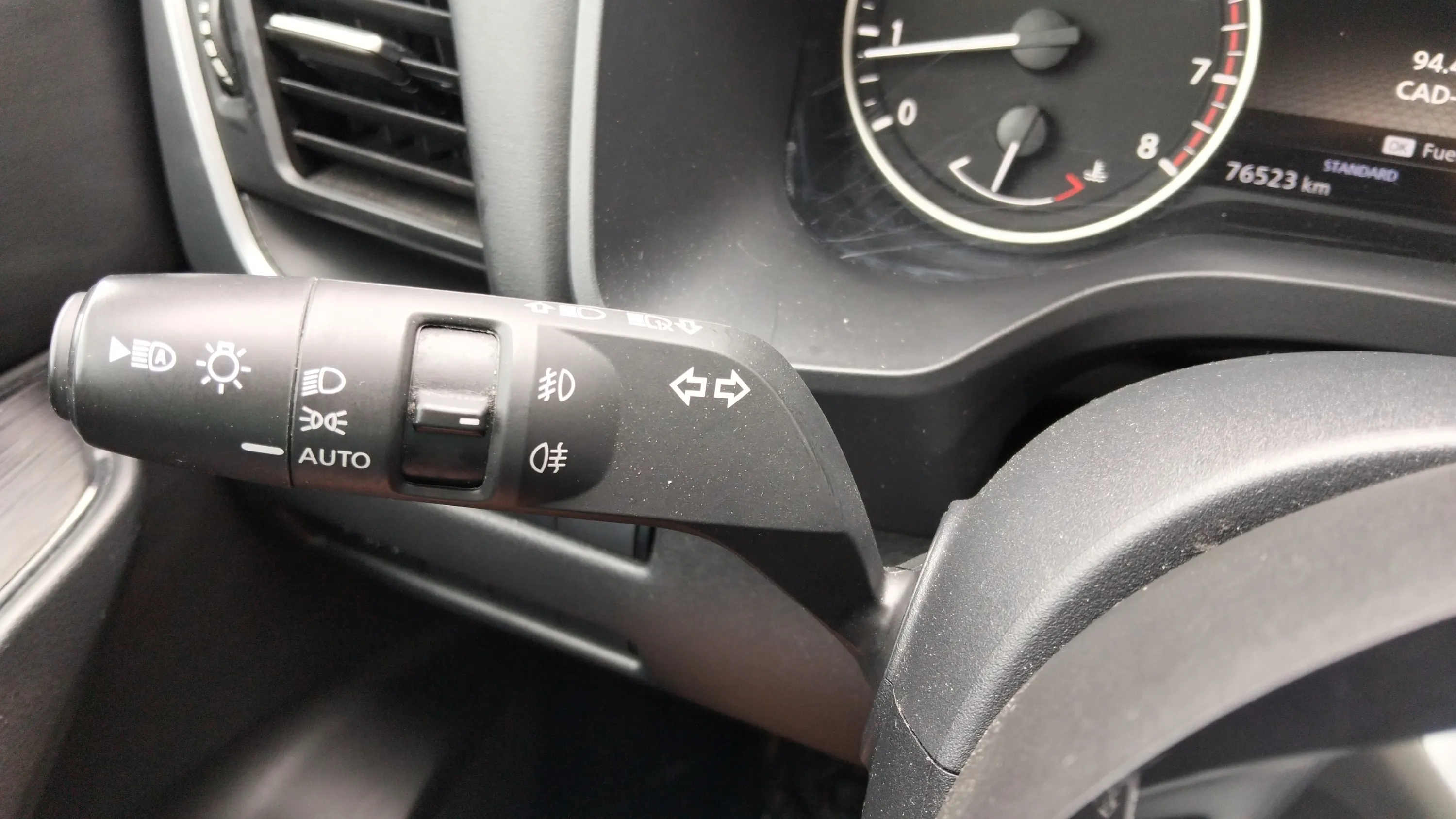 Nissan Qashqai DIG-T mHEV 4x2 Acenta - foto 24