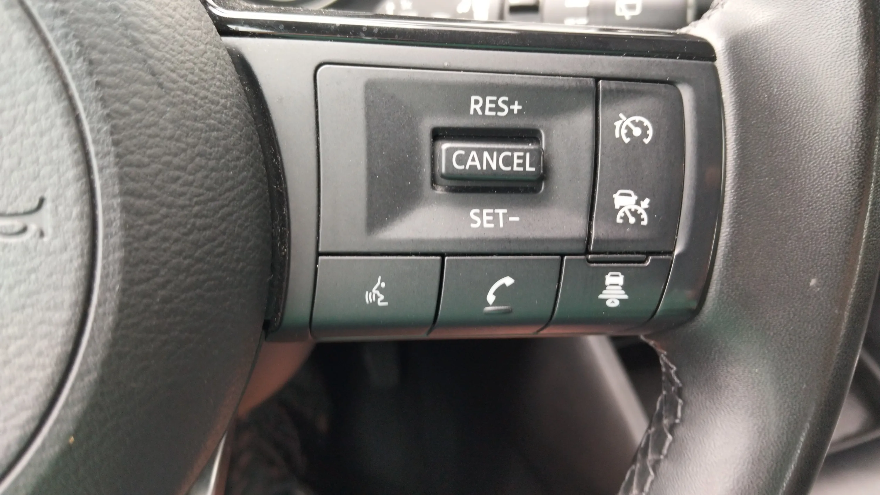 Nissan Qashqai DIG-T mHEV 4x2 Acenta - foto 19