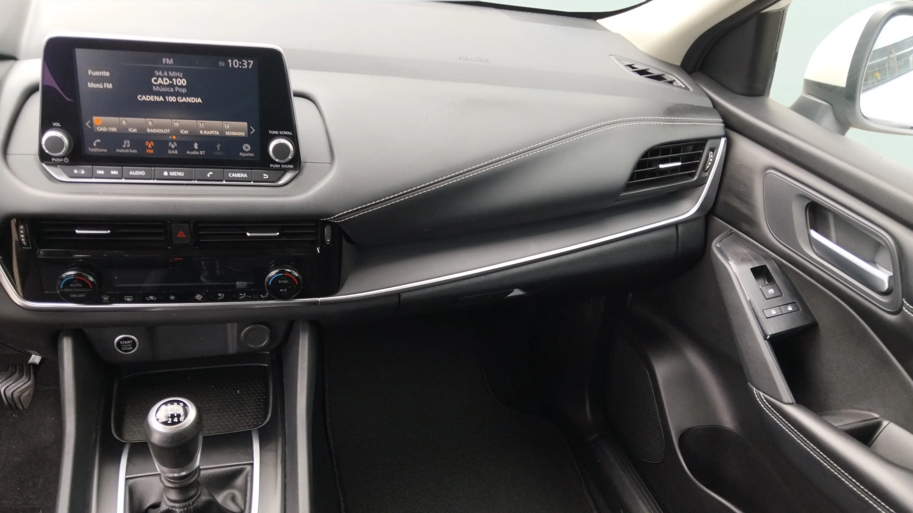 Nissan Qashqai DIG-T mHEV 4x2 Acenta - foto 11