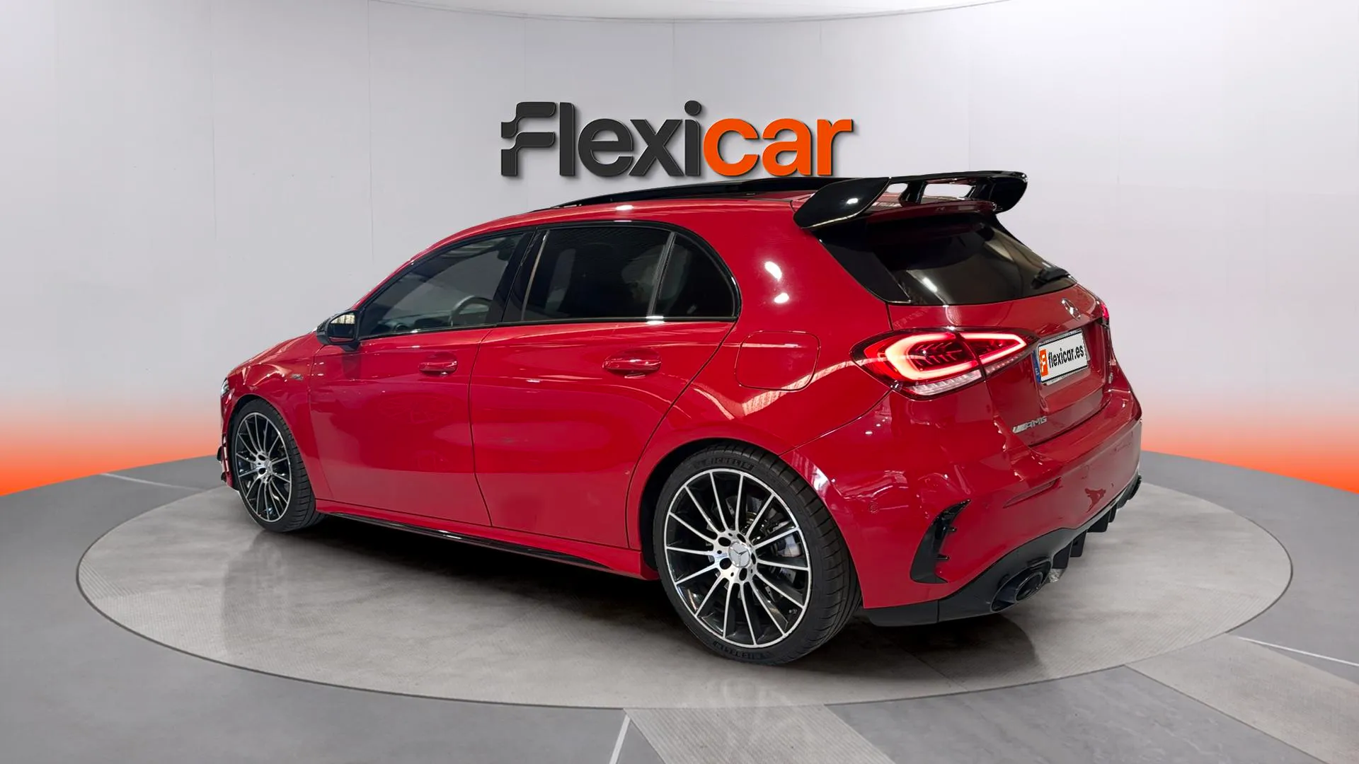 Mercedes-Benz Clase A Mercedes-AMG A 35 4MATIC+ - foto 5