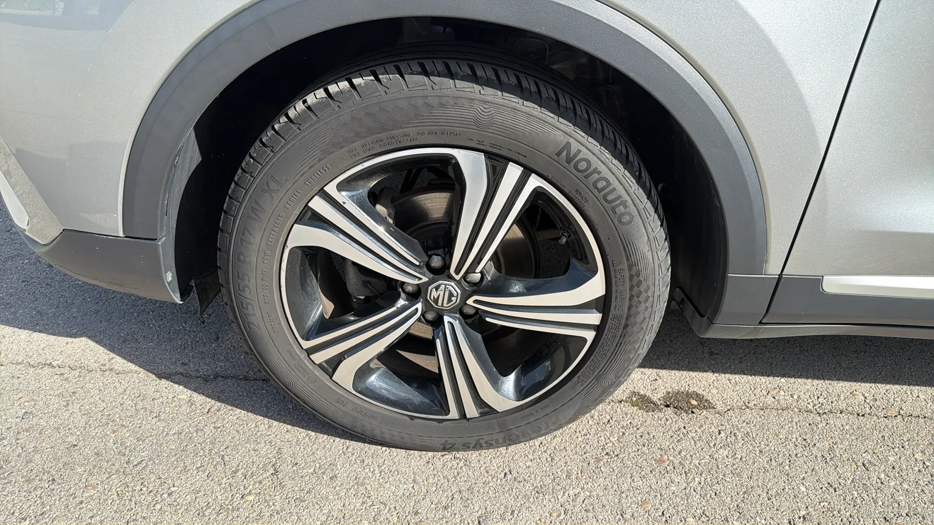 MG ZS 1.5 Comfort - foto 27