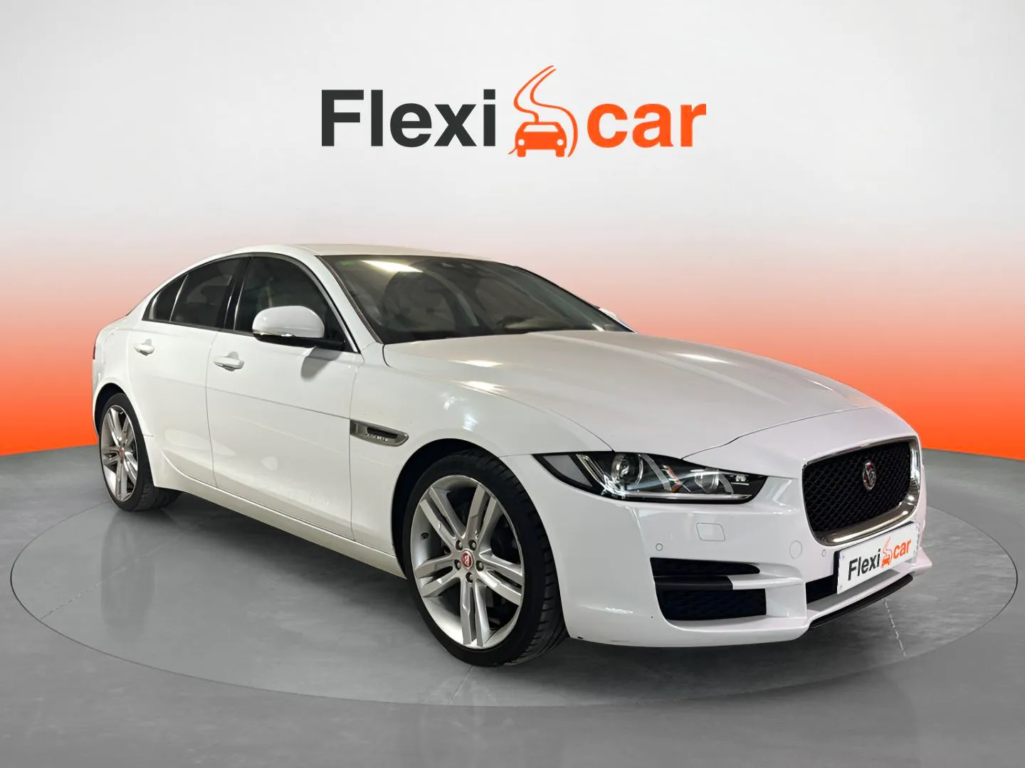 Jaguar XE 2.0 AJ200D Diesel AWD XE Pure