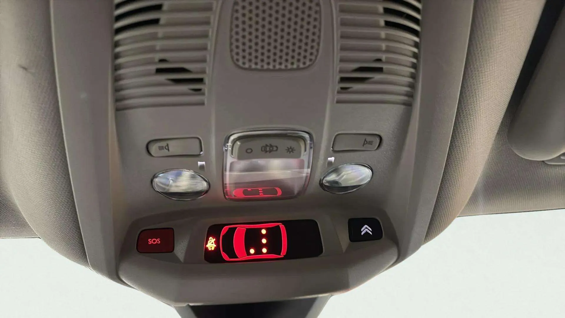 Citroën C5 Aircross 180 e-EAT8 Feel Pack - foto 26