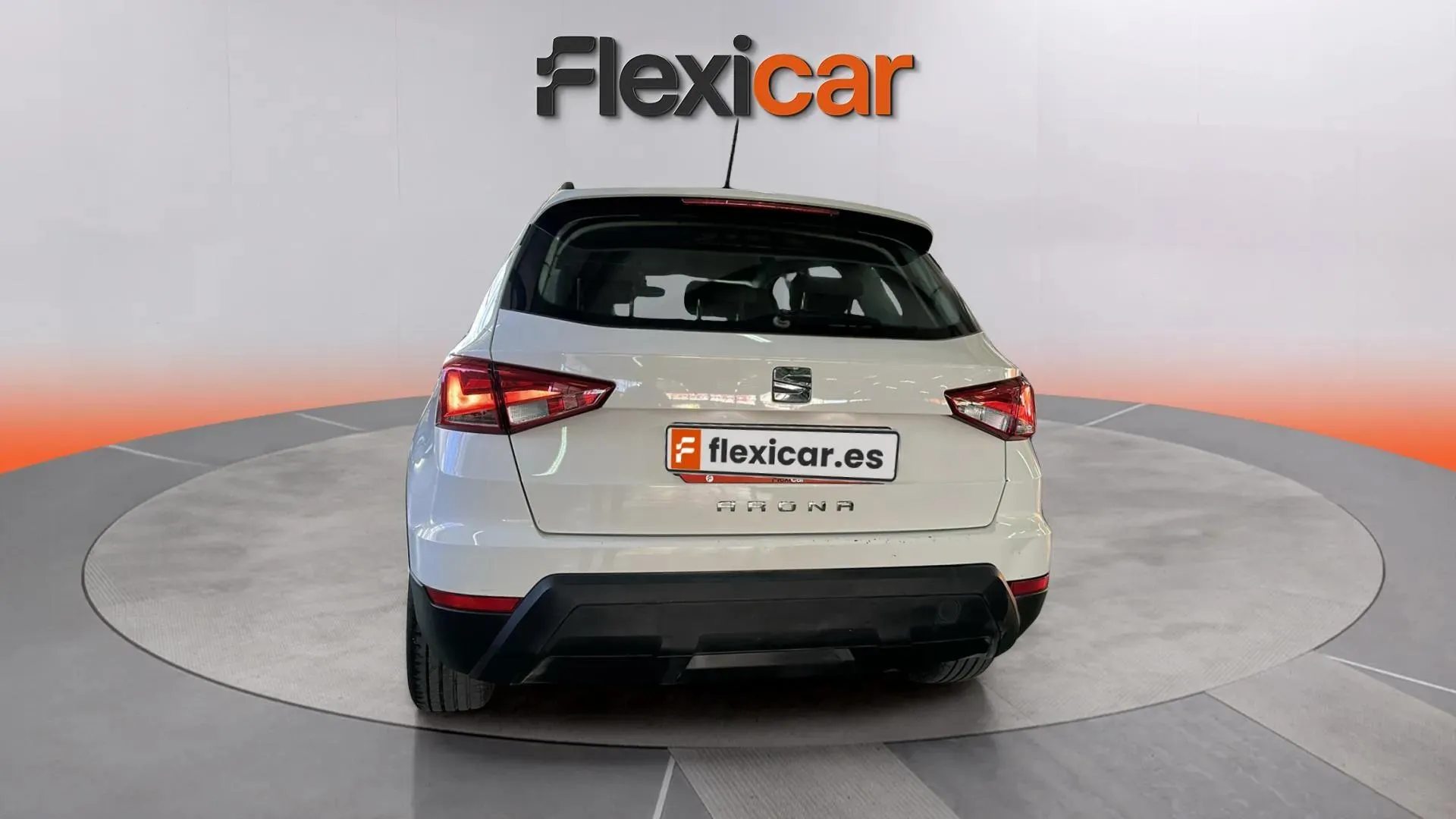 SEAT Arona 1.6 TDI Style Ecomotive - foto 4