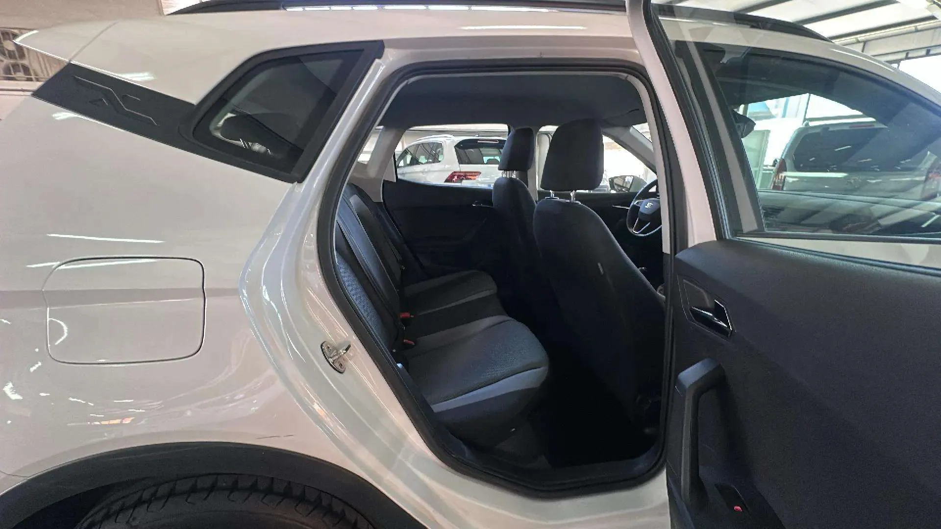 SEAT Arona 1.6 TDI Style Ecomotive - foto 14