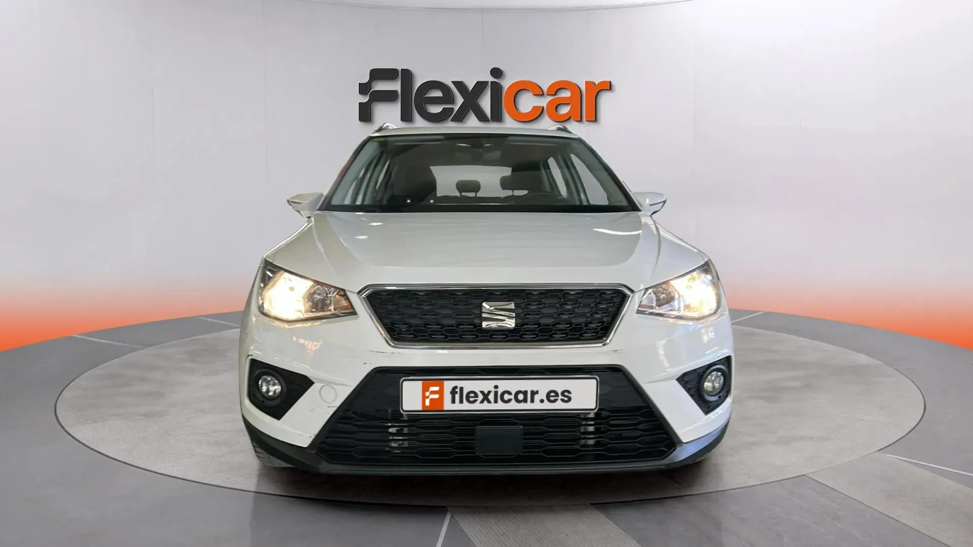 SEAT Arona 1.6 TDI Style Ecomotive - foto 2