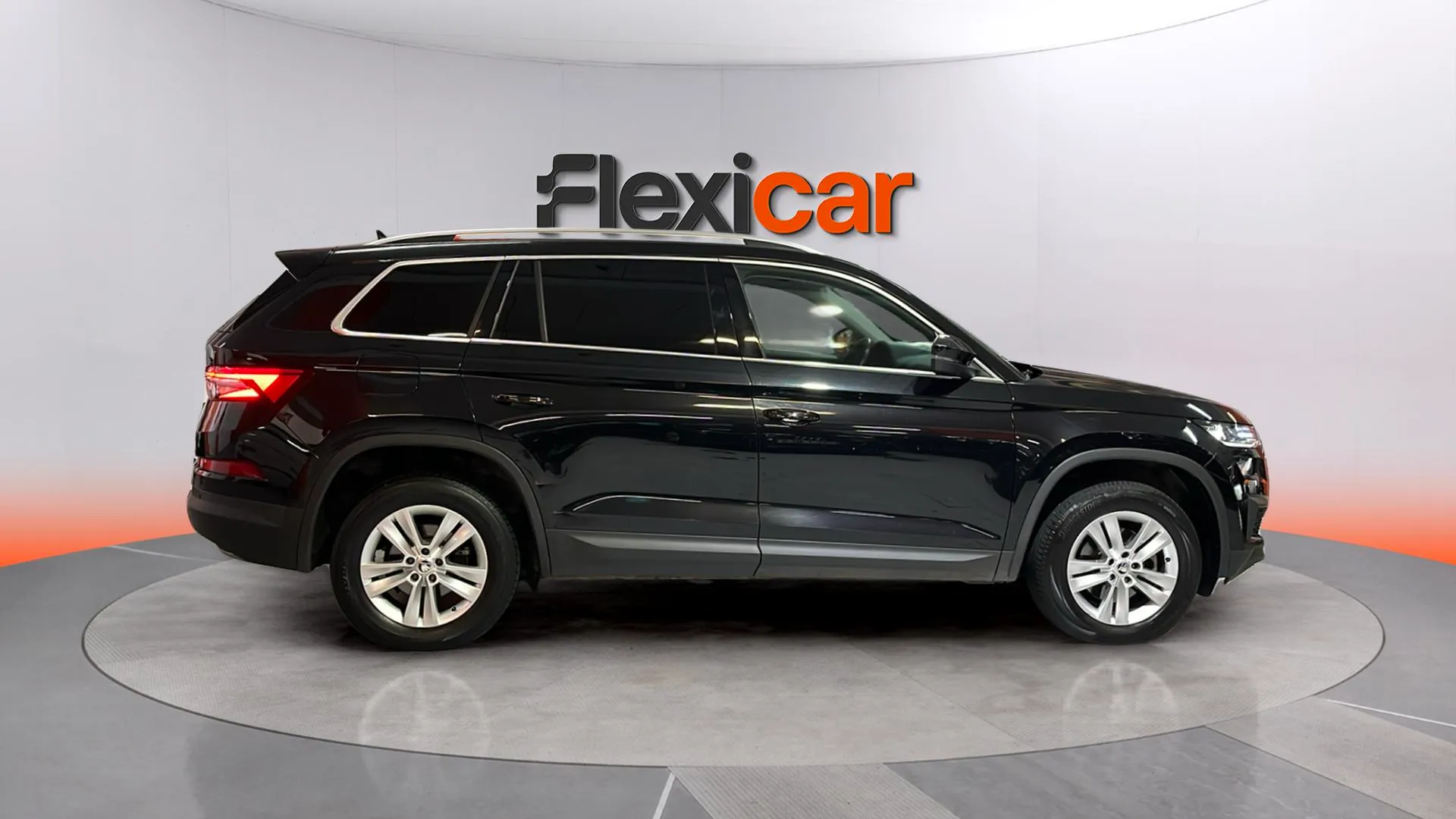 Škoda Kodiaq 2.0 TDI DSG 4x2 Ambition - foto 8