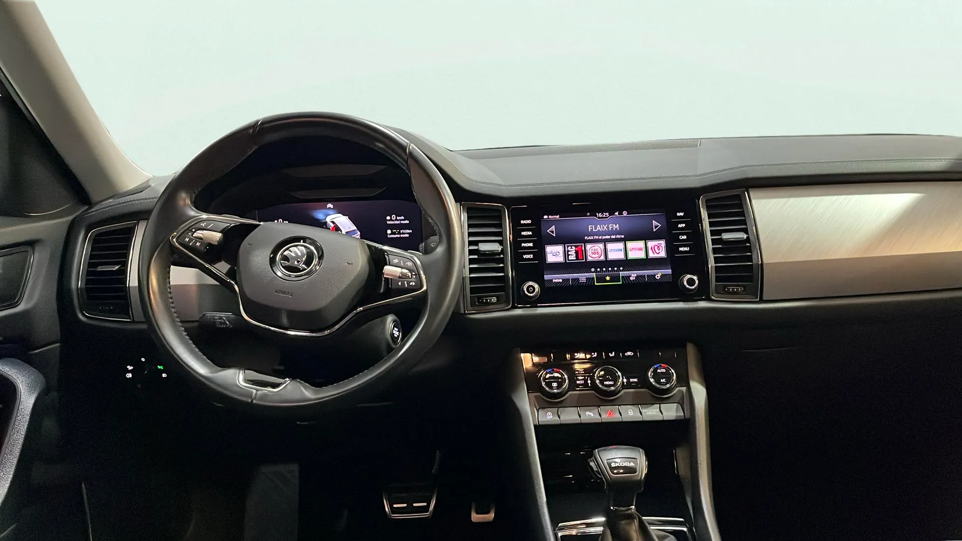 Škoda Kodiaq 2.0 TDI DSG 4x2 Ambition - foto 14