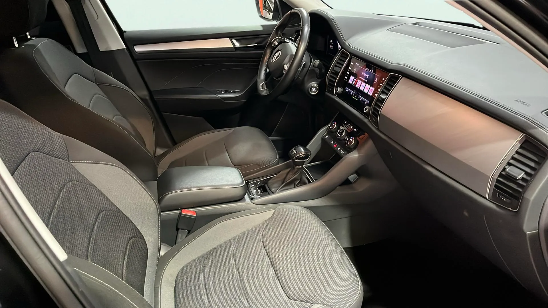 Škoda Kodiaq 2.0 TDI DSG 4x2 Ambition - foto 15