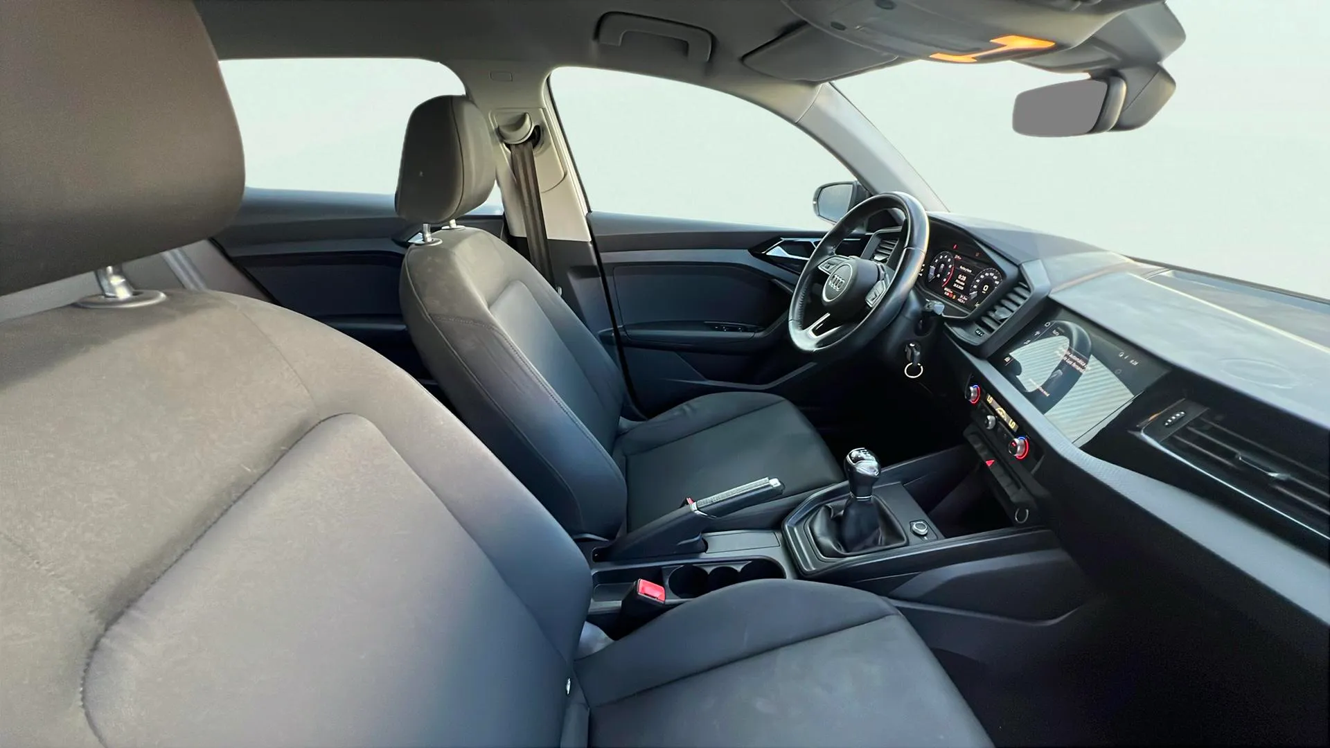 Audi A1 Sportback Advanced 25 TFSI - foto 10