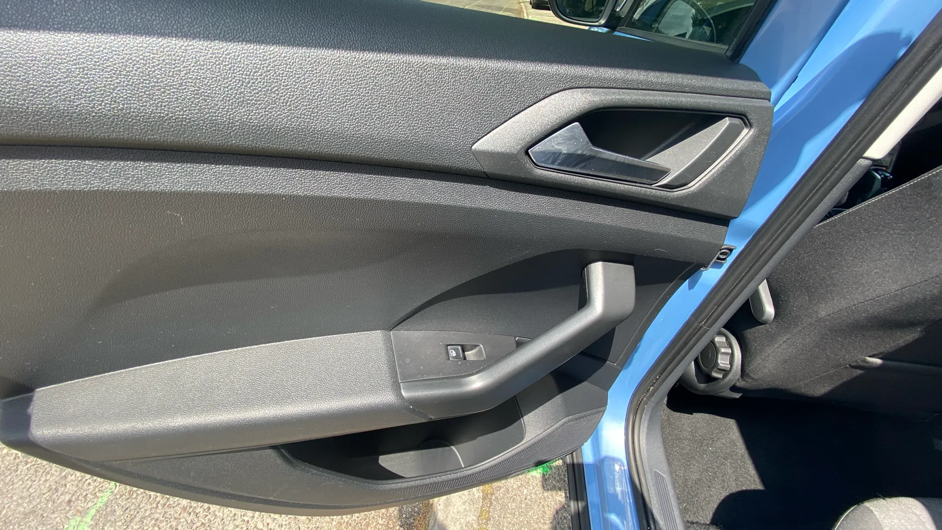 Volkswagen T-Cross Life 1.0 TSI DSG - foto 25