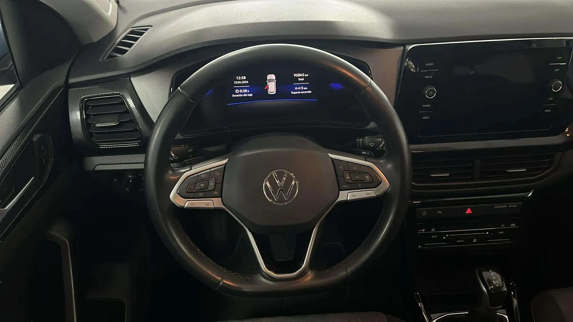 Volkswagen T-Cross Life 1.0 TSI DSG - foto 13