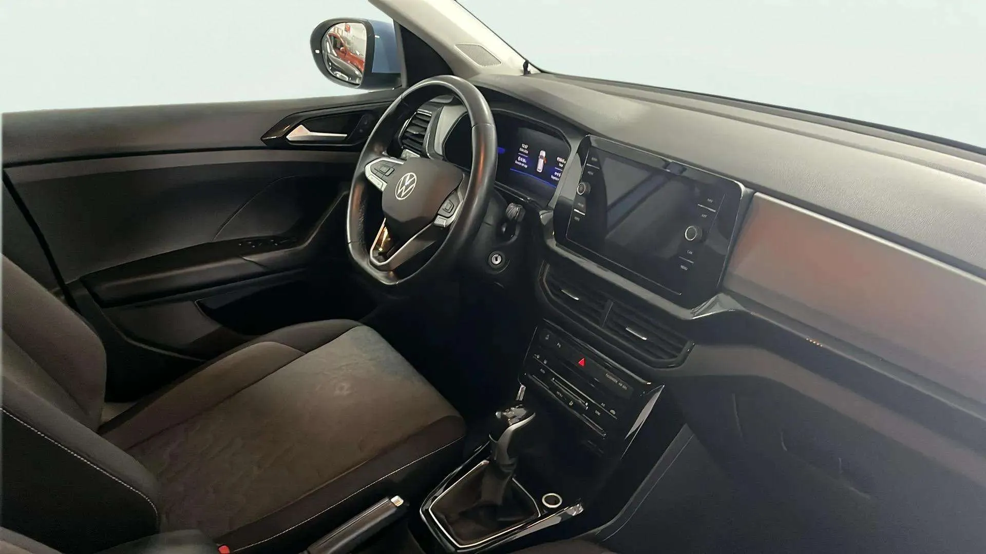 Volkswagen T-Cross Life 1.0 TSI DSG - foto 11