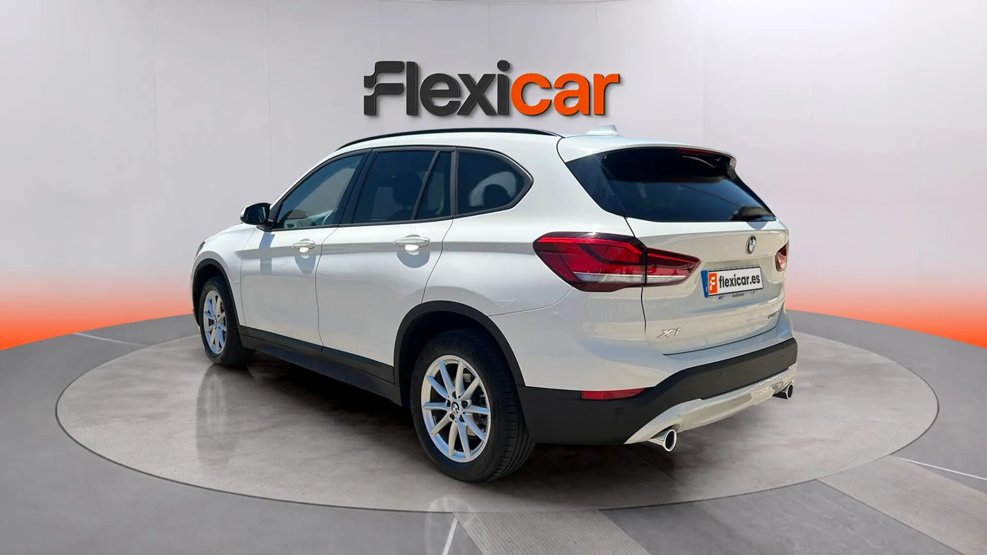 BMW X1 sDrive18dA Corporate - foto 5