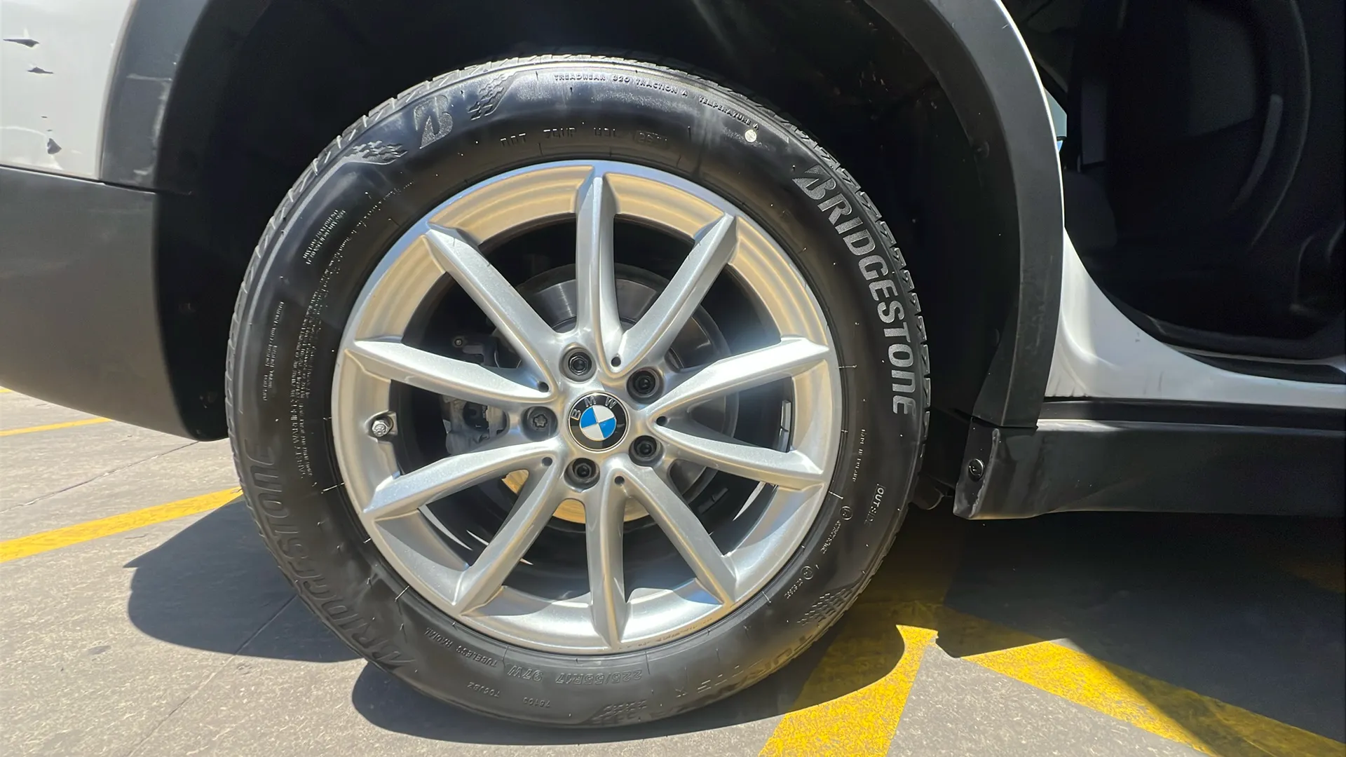 BMW X1 sDrive18dA Corporate - foto 20