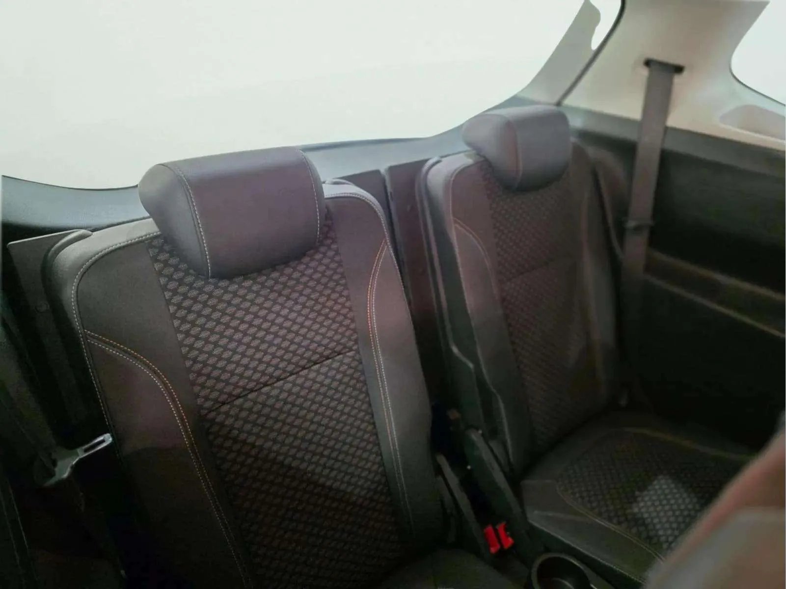 Opel Zafira 1.4 T Excellence 17 - foto 13