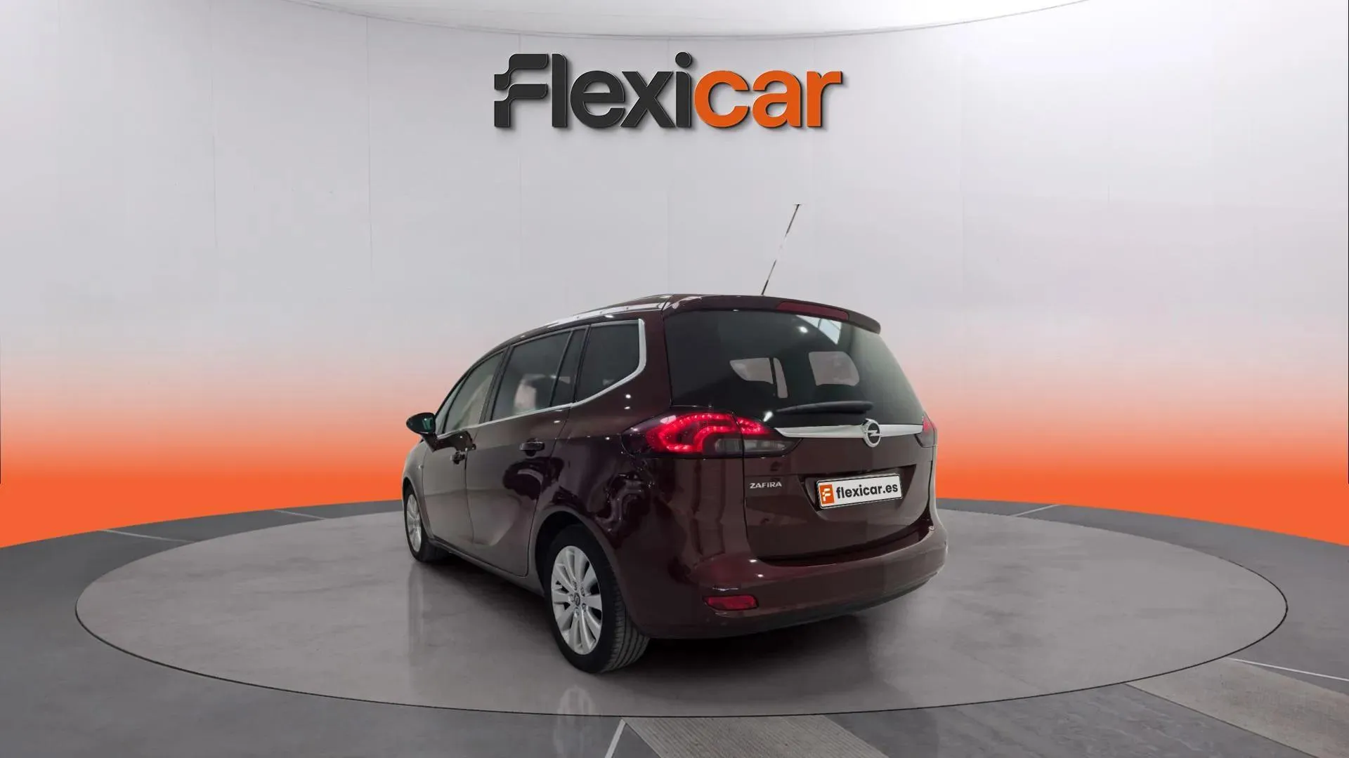 Opel Zafira 1.4 T Excellence 17 - foto 7