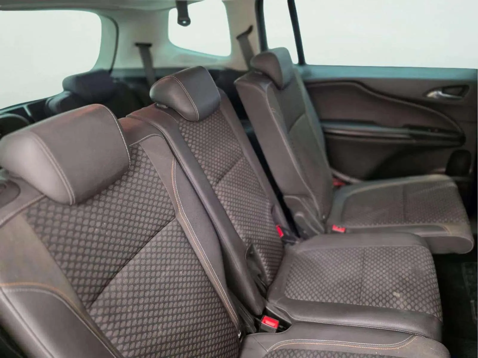 Opel Zafira 1.4 T Excellence 17 - foto 12