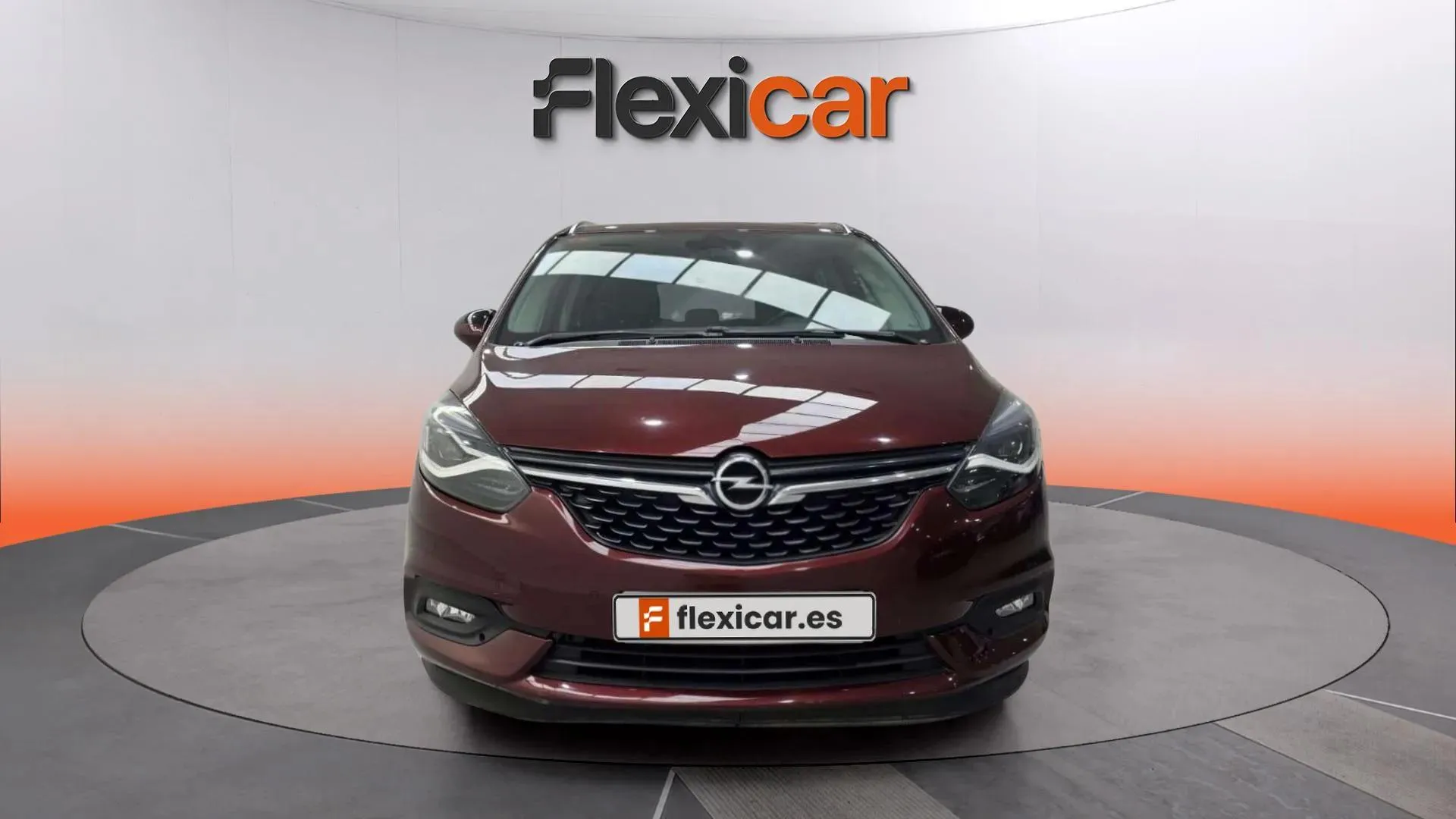 Opel Zafira 1.4 T Excellence 17 - foto 2