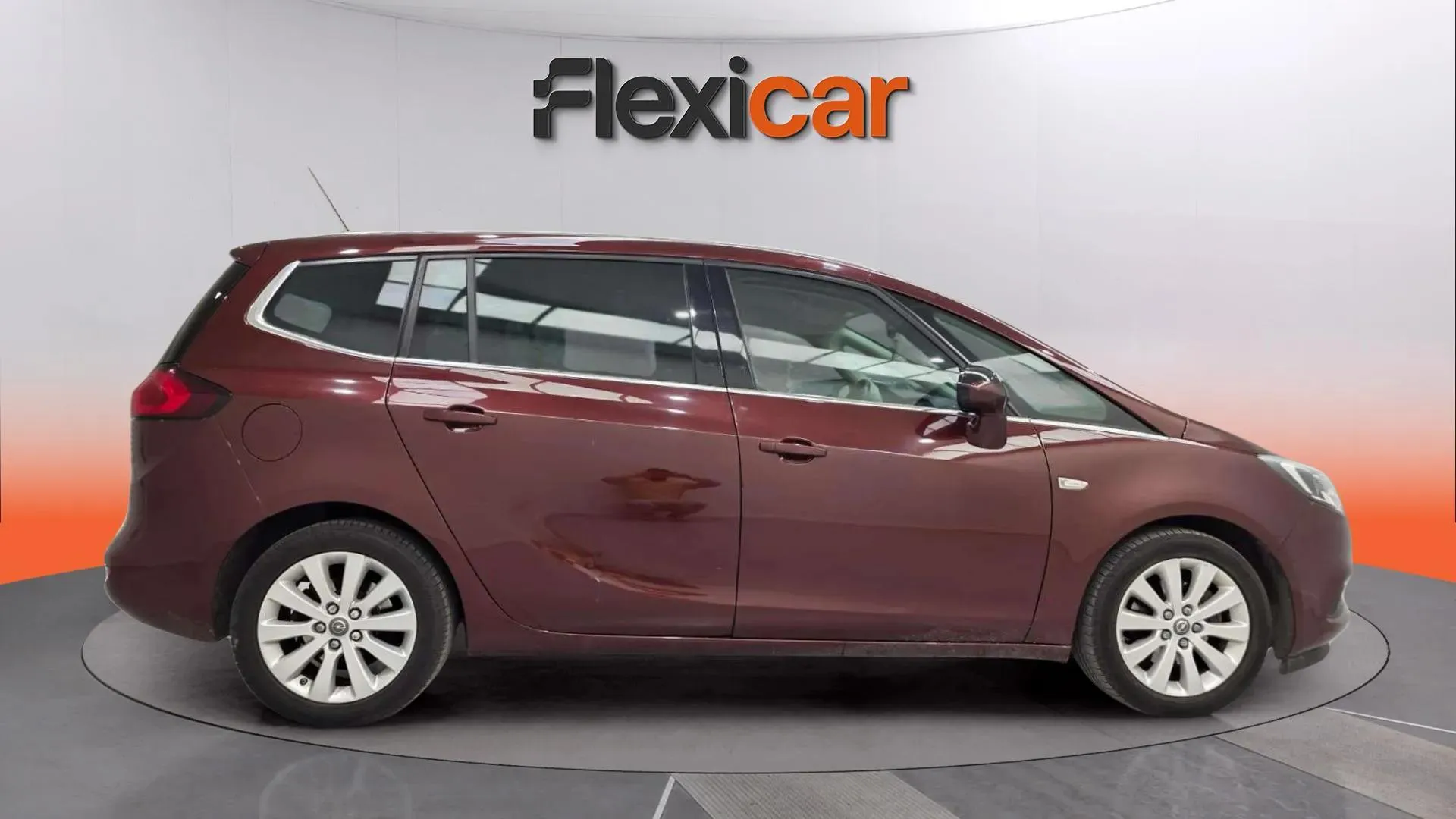 Opel Zafira 1.4 T Excellence 17 - foto 3