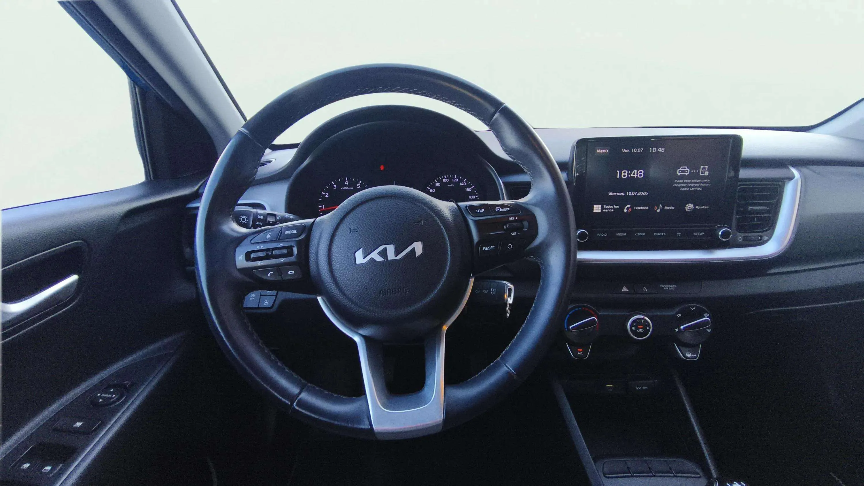 Kia Stonic 1.2 DPi Concept - foto 12