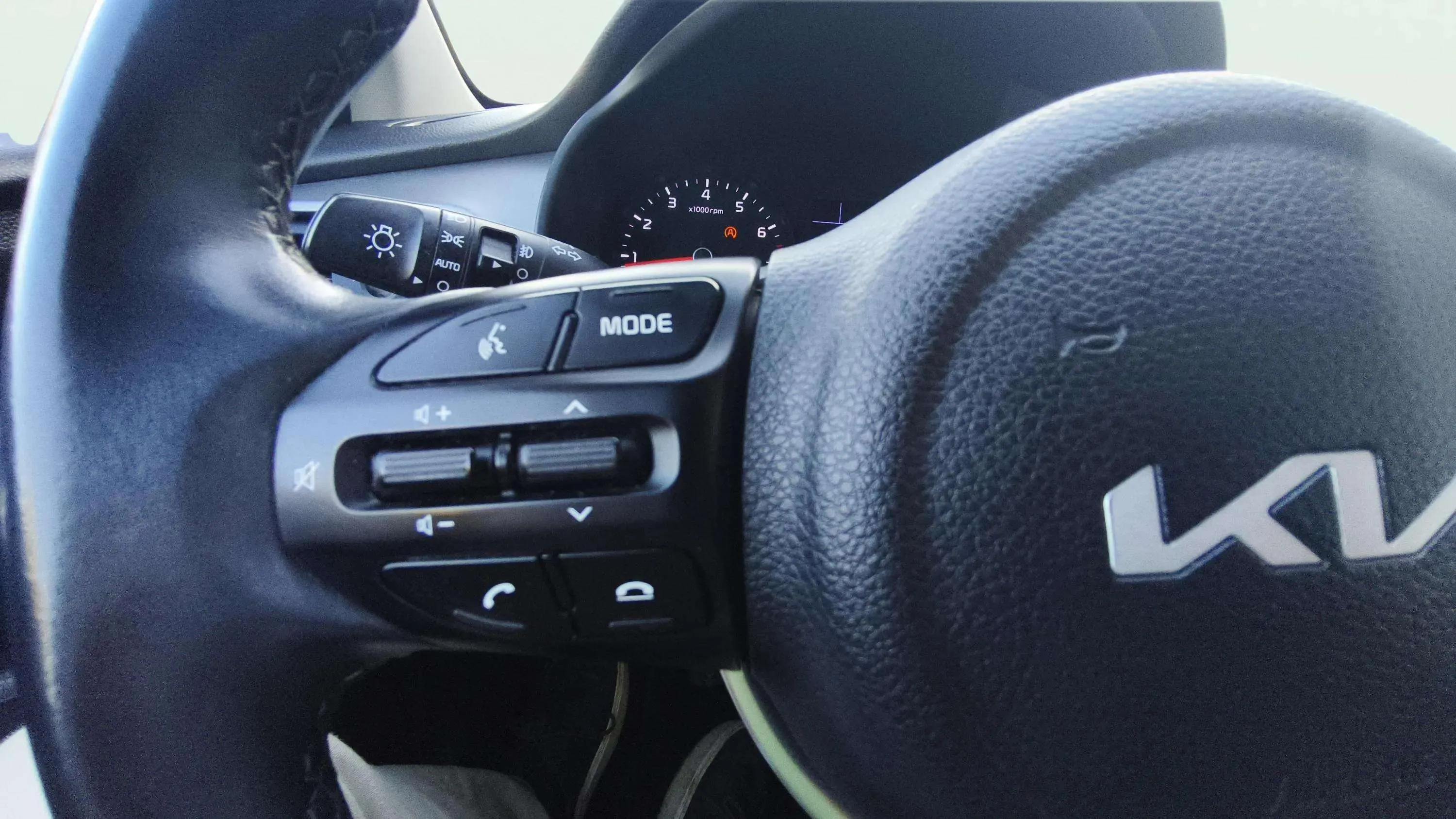 Kia Stonic 1.2 DPi Concept - foto 16