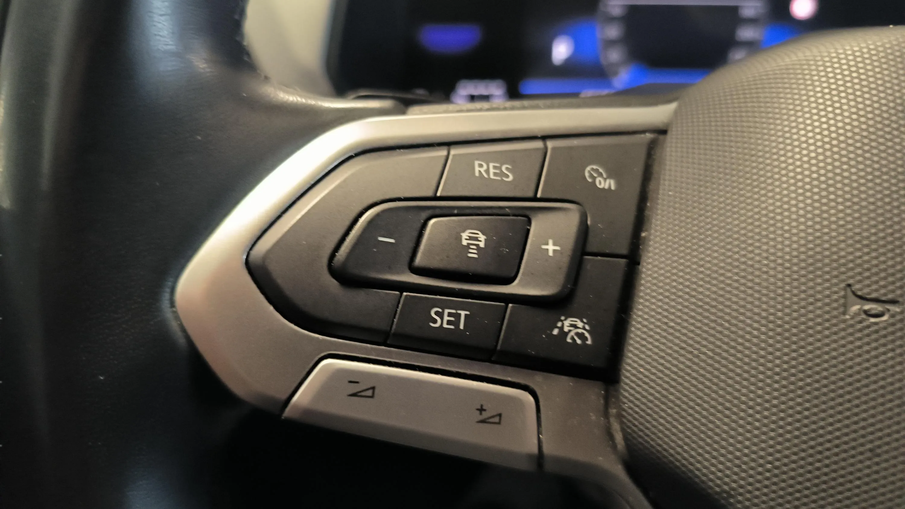 Volkswagen T-Cross Life 1.0 TSI DSG - foto 11