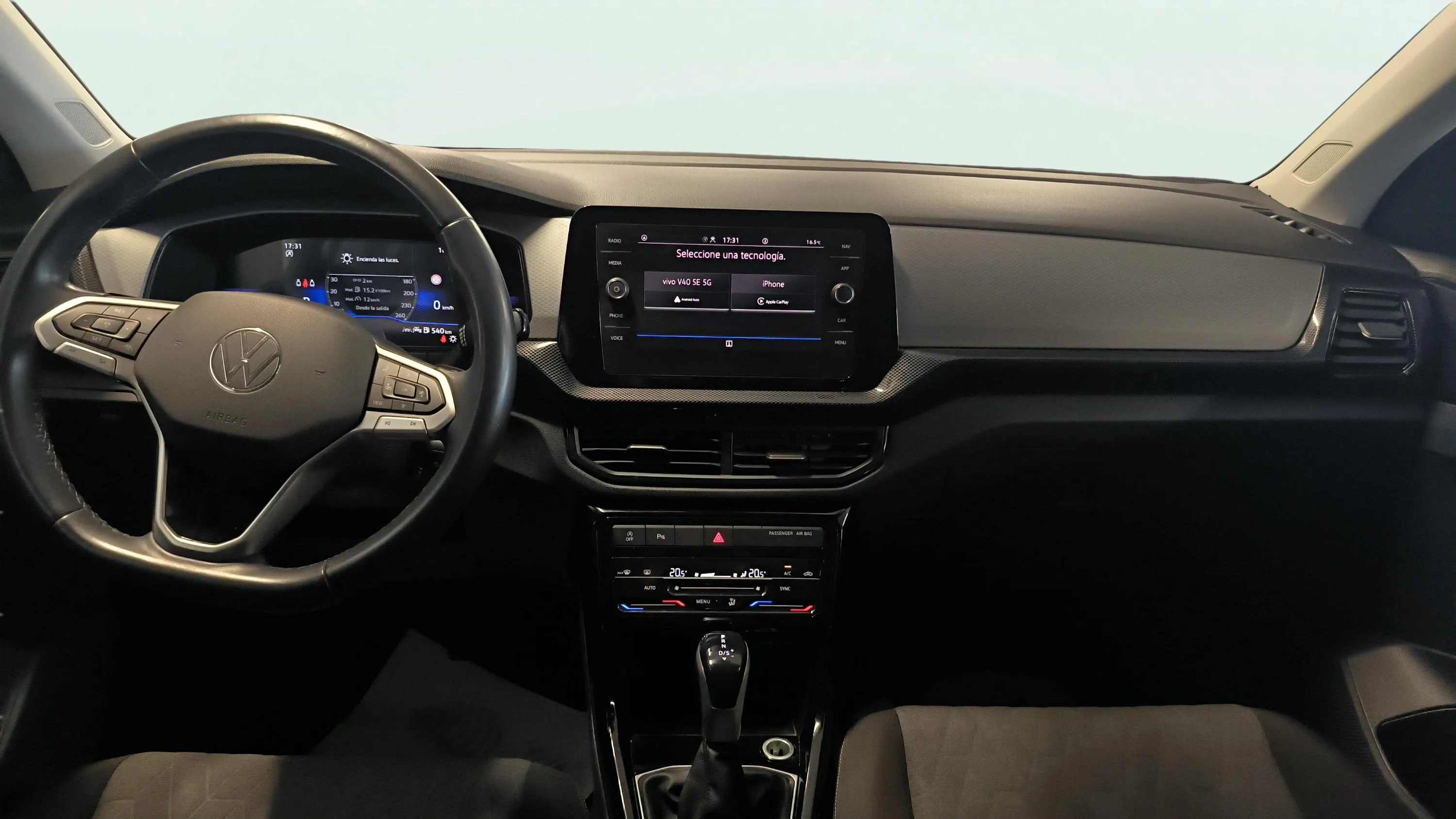 Volkswagen T-Cross Life 1.0 TSI DSG - foto 17