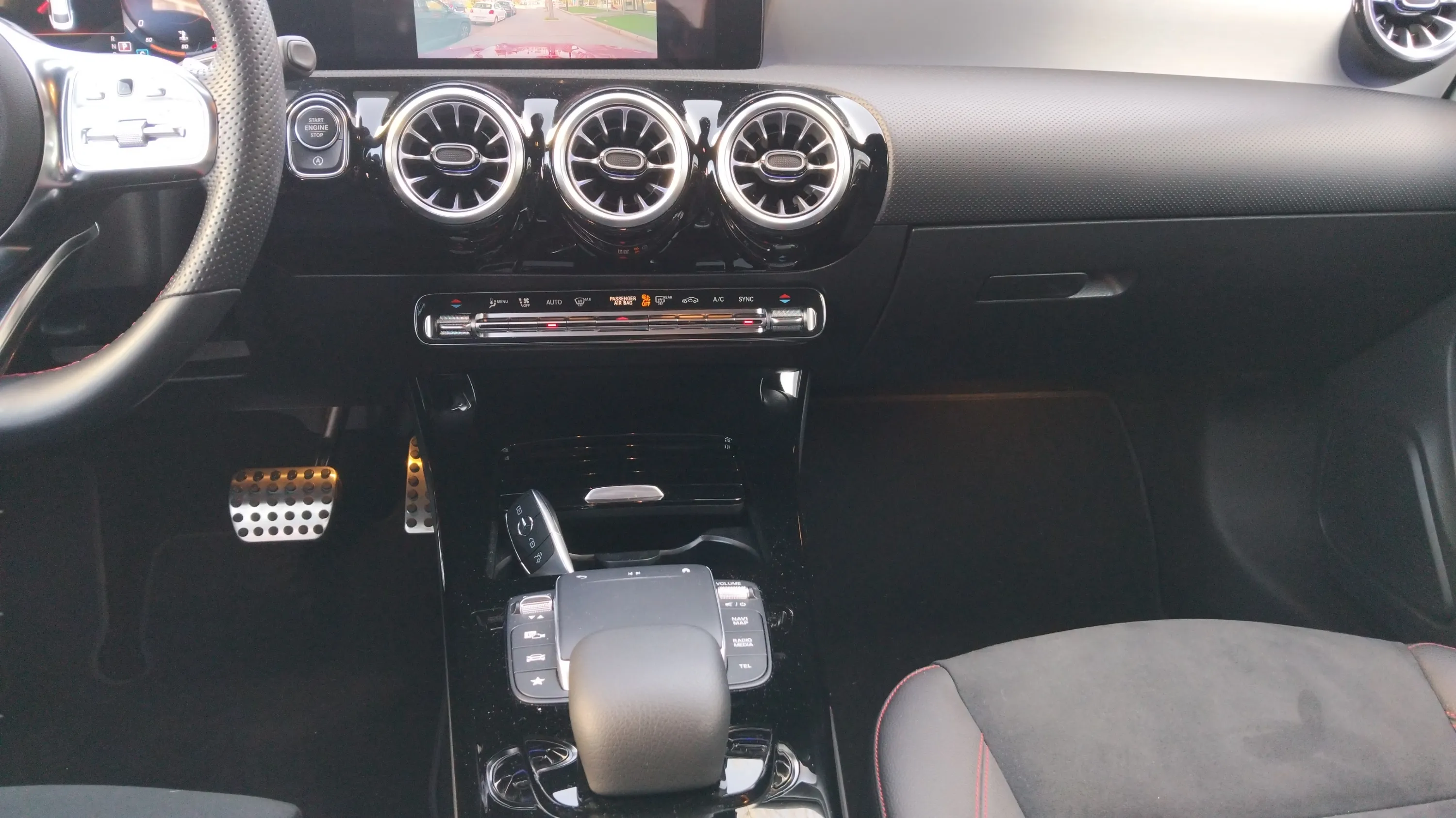 Mercedes-Benz CLA Mercedes CLA 200 - foto 7