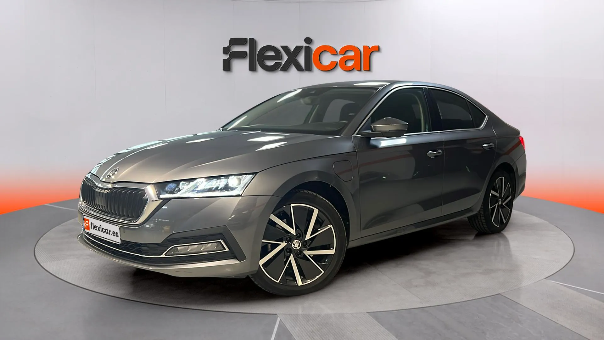 Škoda Octavia 1.4 TSI DSG PHEV Ambition - foto 3