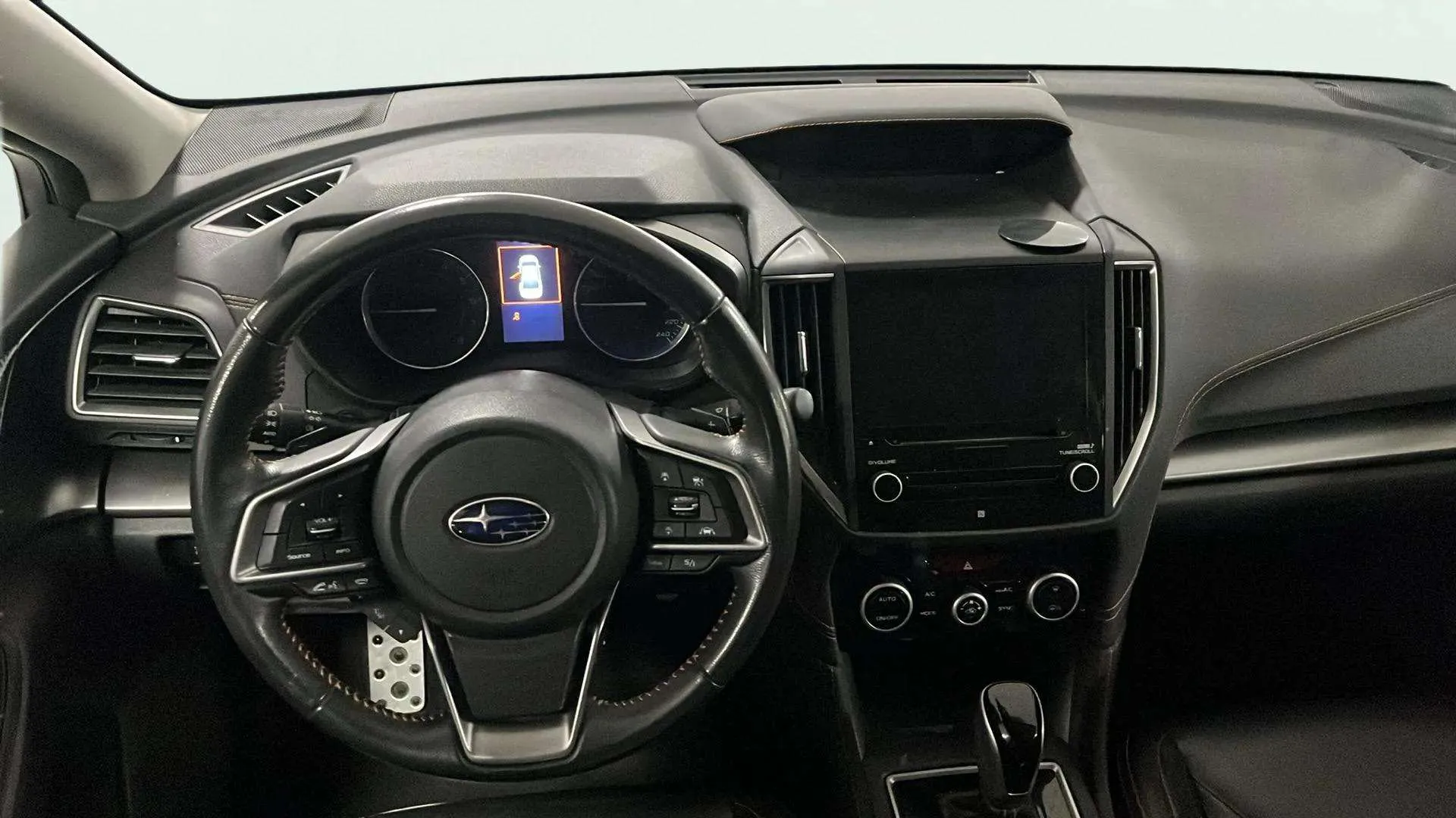 Subaru XV 2.0i Hybrid CVT Executive Plus - foto 12
