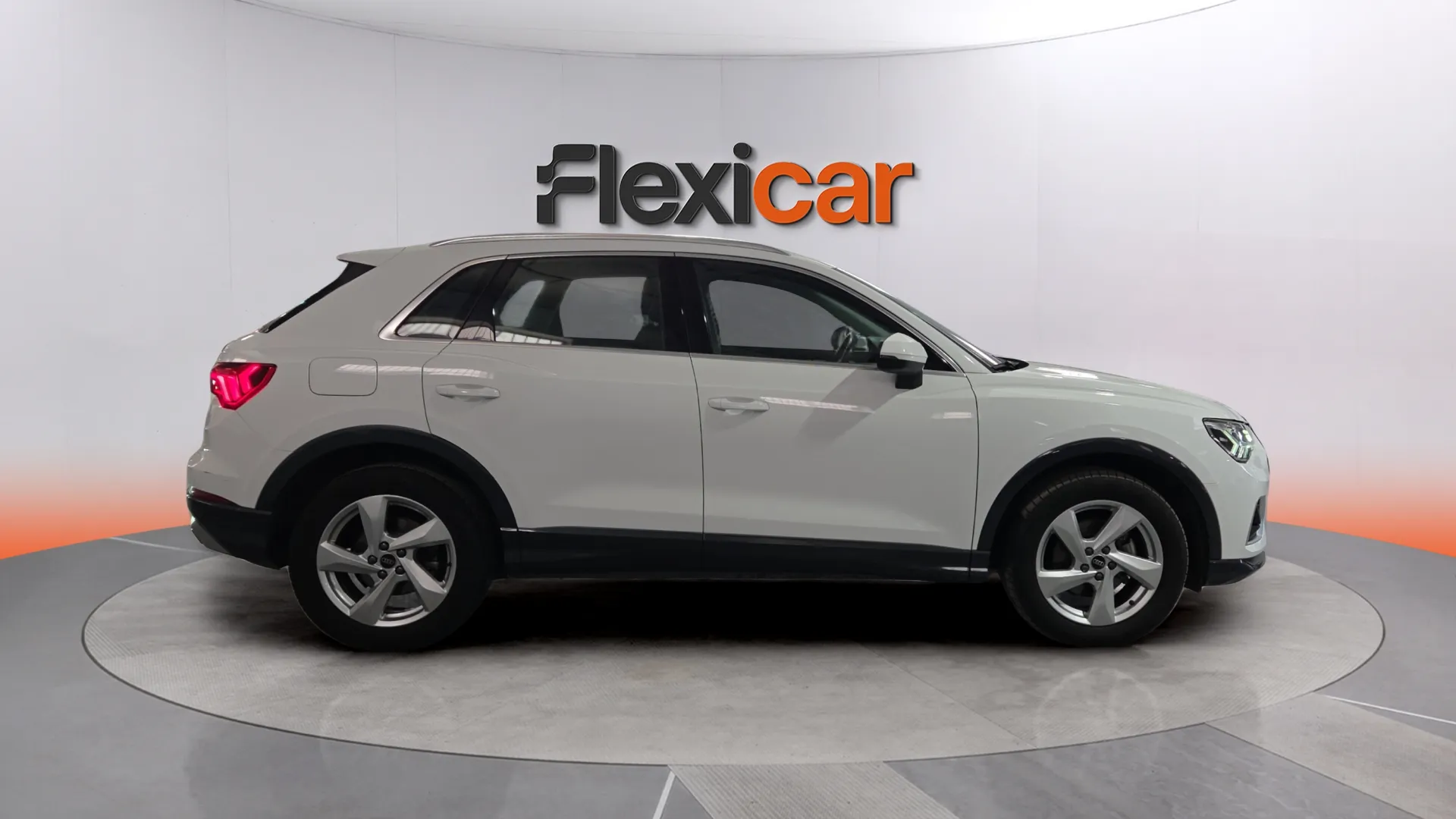 Audi Q3 Advanced 35 TDI S tronic - foto 8