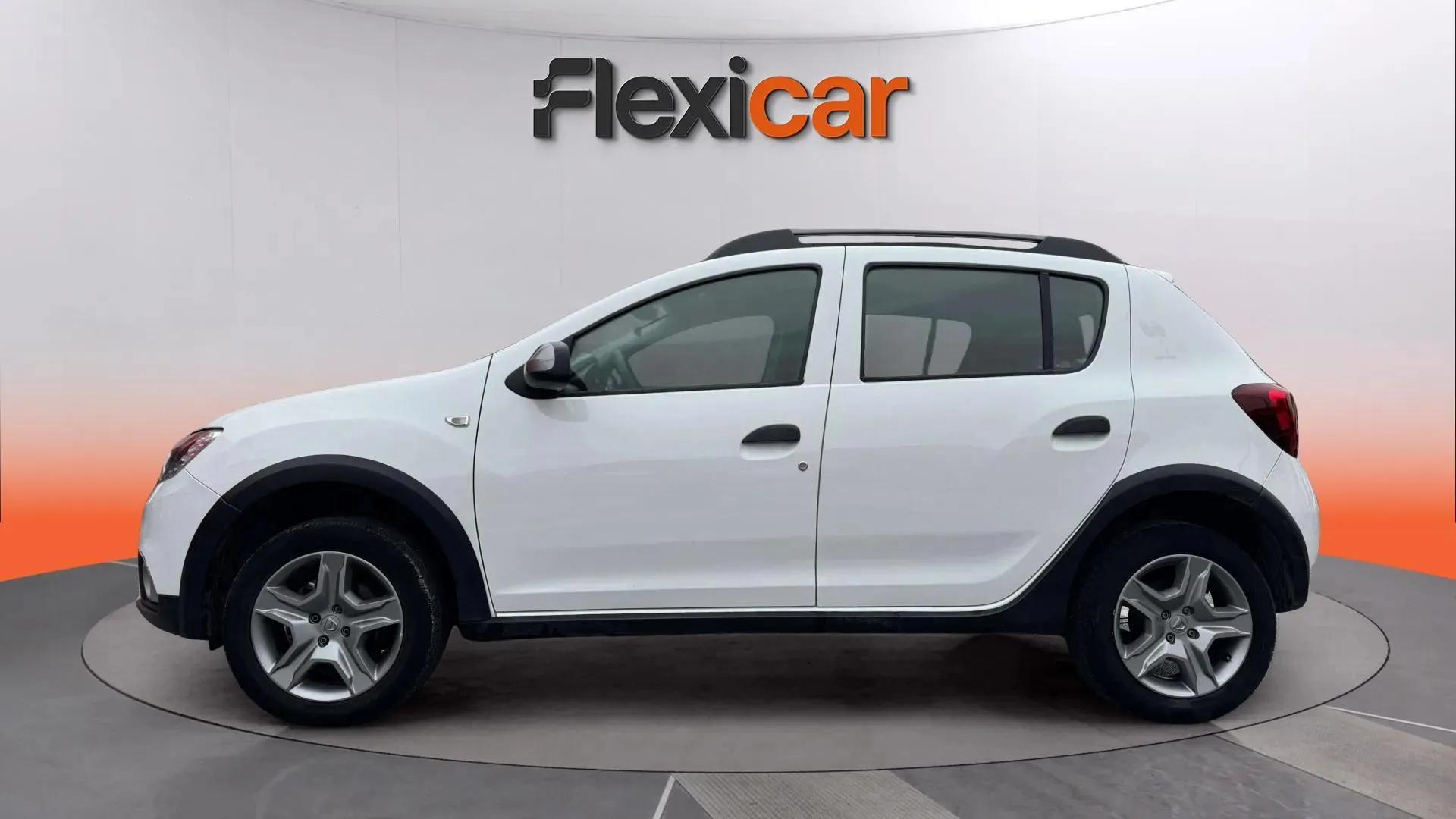 Dacia Sandero Stepway Essential TCe GLP - foto 3