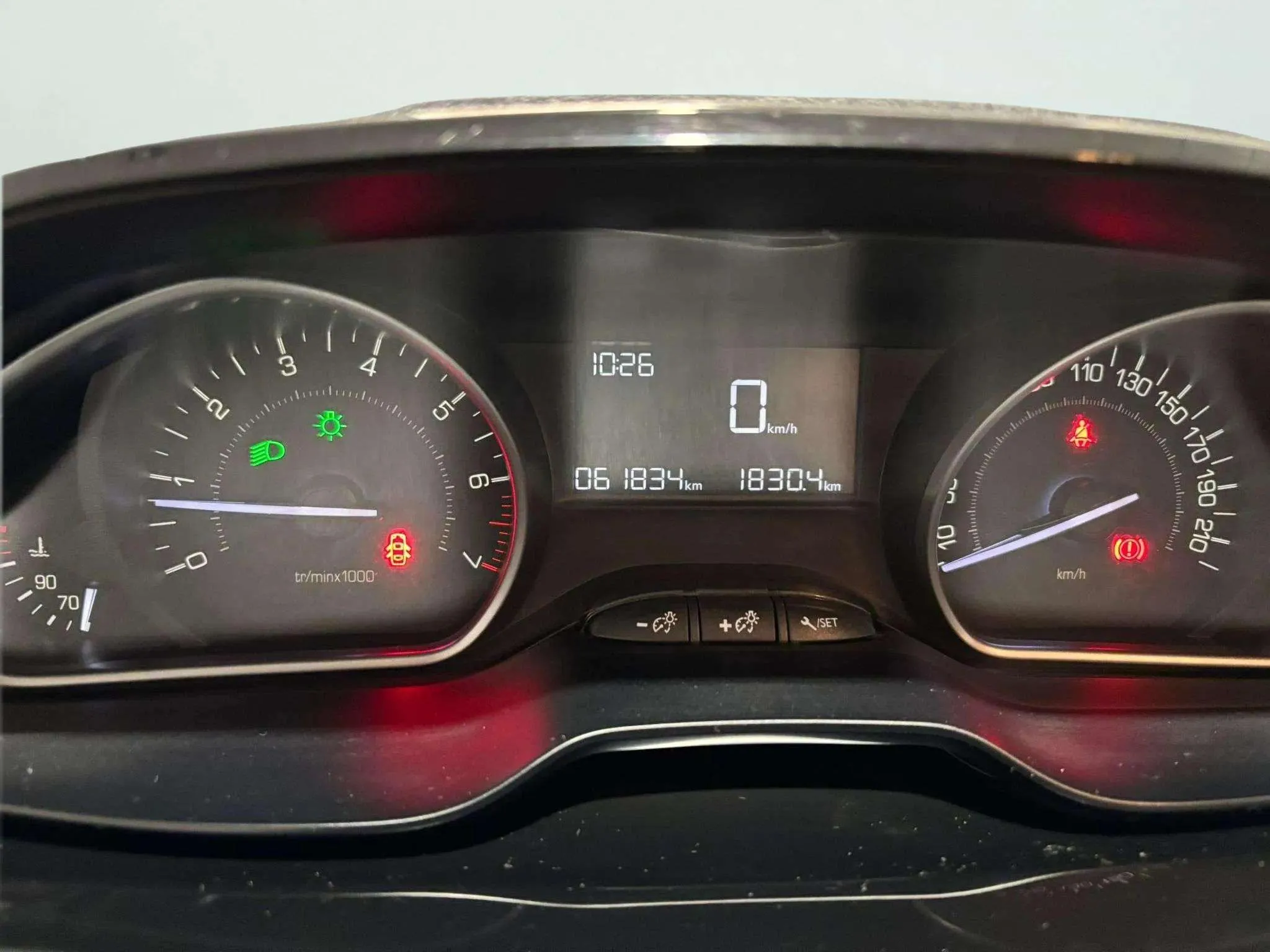 Peugeot 208 Access 1.2L PureTech - foto 16