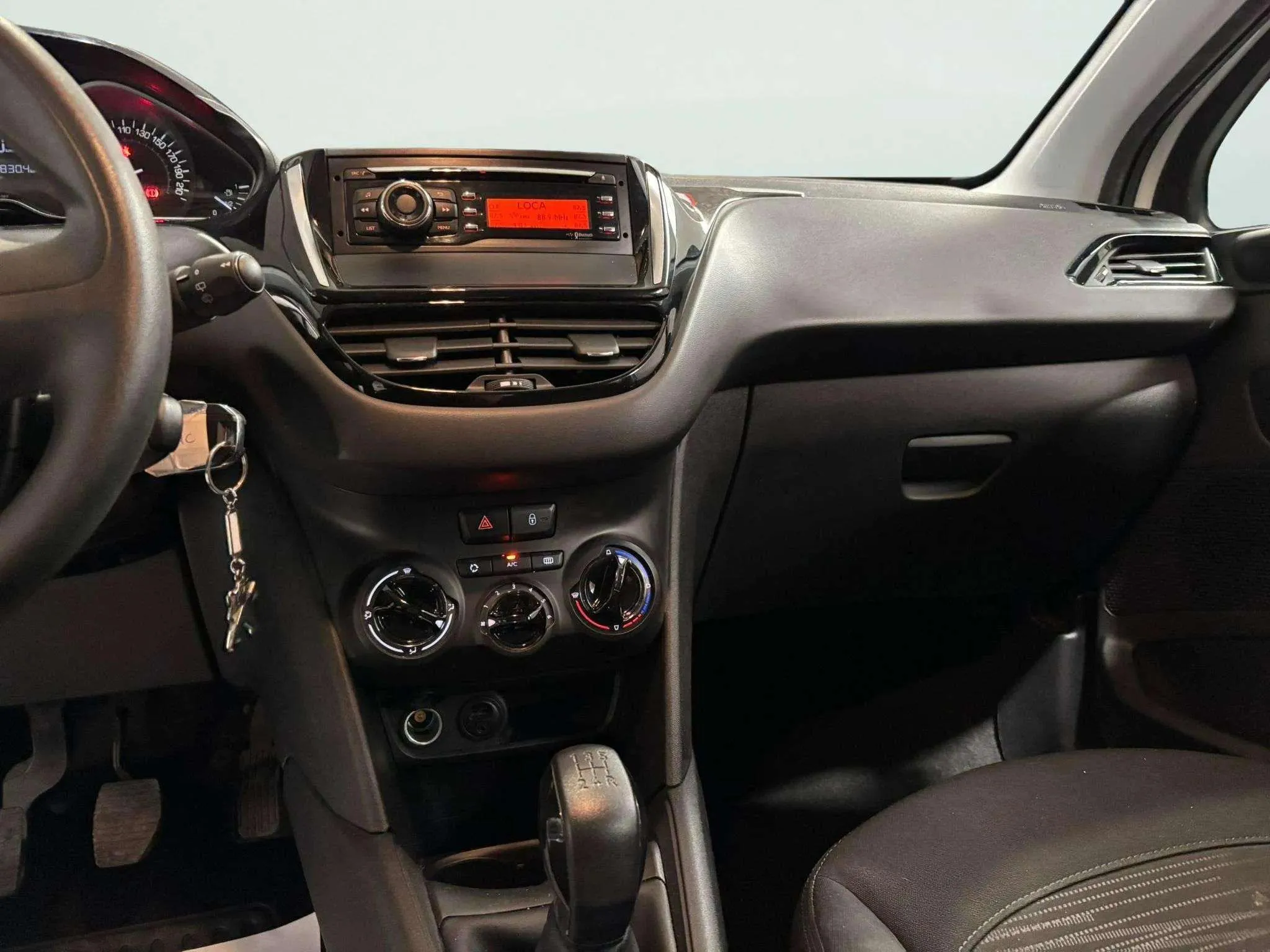 Peugeot 208 Access 1.2L PureTech - foto 11