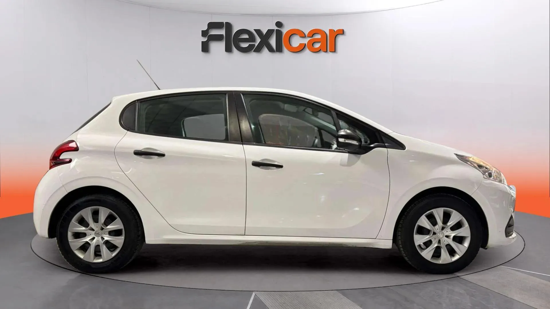 Peugeot 208 Access 1.2L PureTech - foto 3