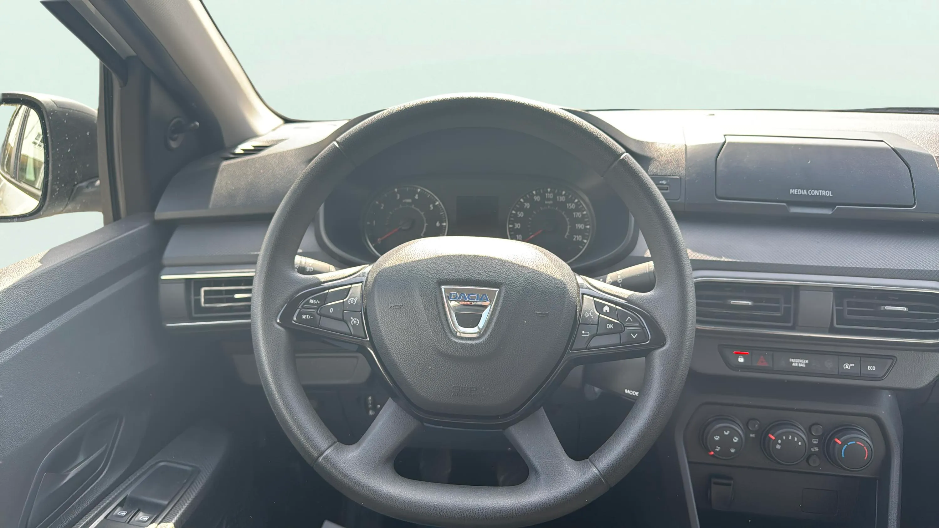 Dacia Sandero Comfort TCe -SS - foto 11