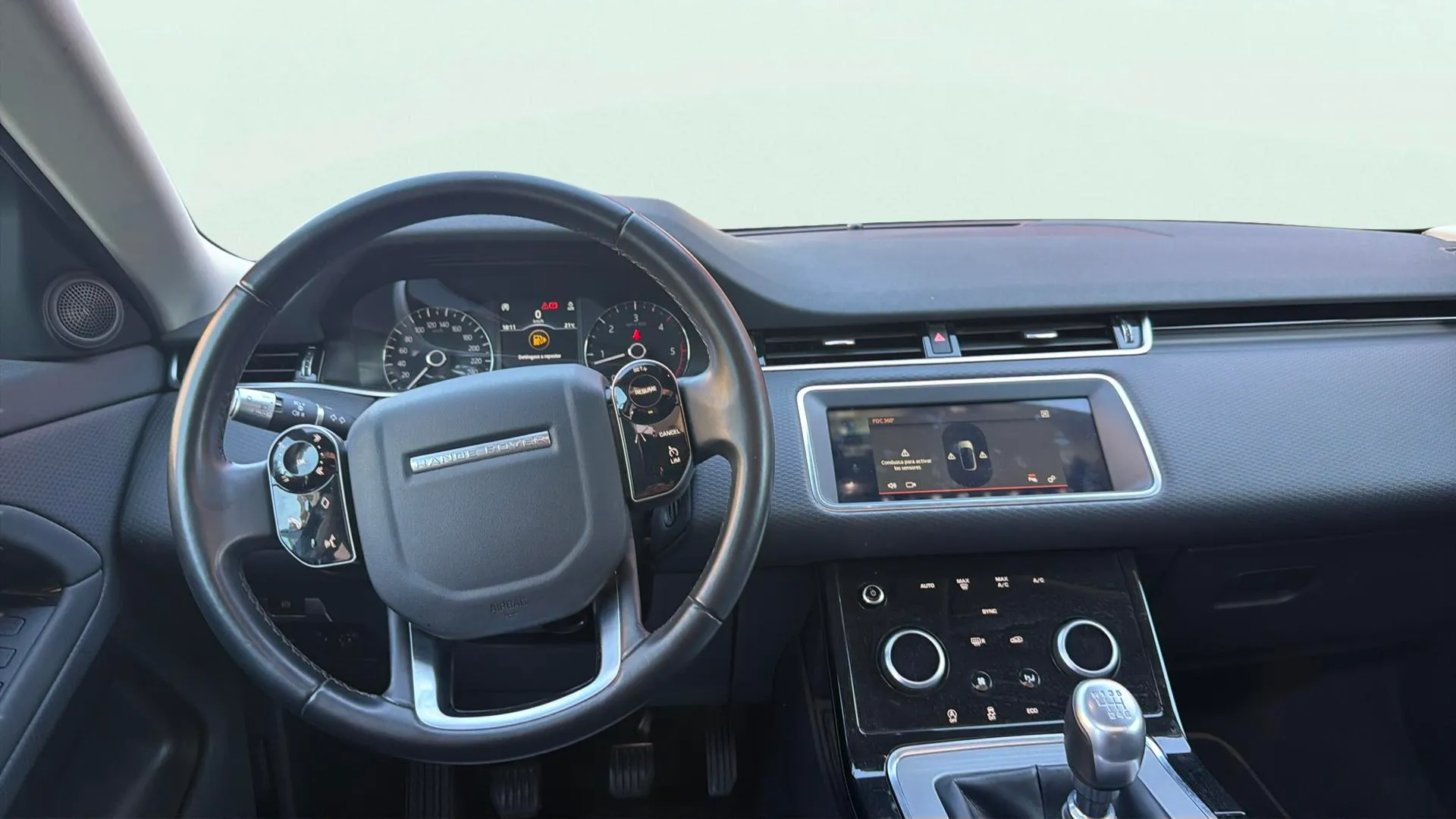 Land Rover Range Rover Evoque 2.0 D150 R-Dynamic FWD - foto 15