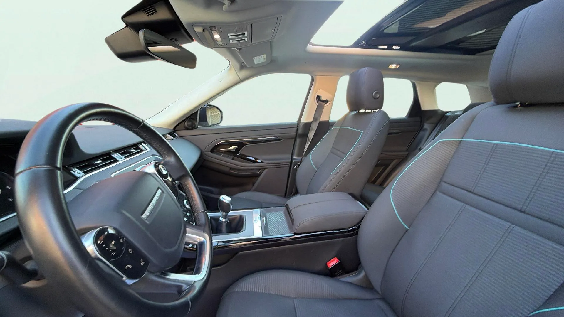 Land Rover Range Rover Evoque 2.0 D150 R-Dynamic FWD - foto 10