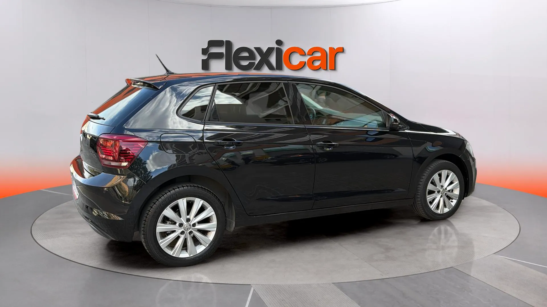 Volkswagen Polo Sport 1.0 TSI - foto 8