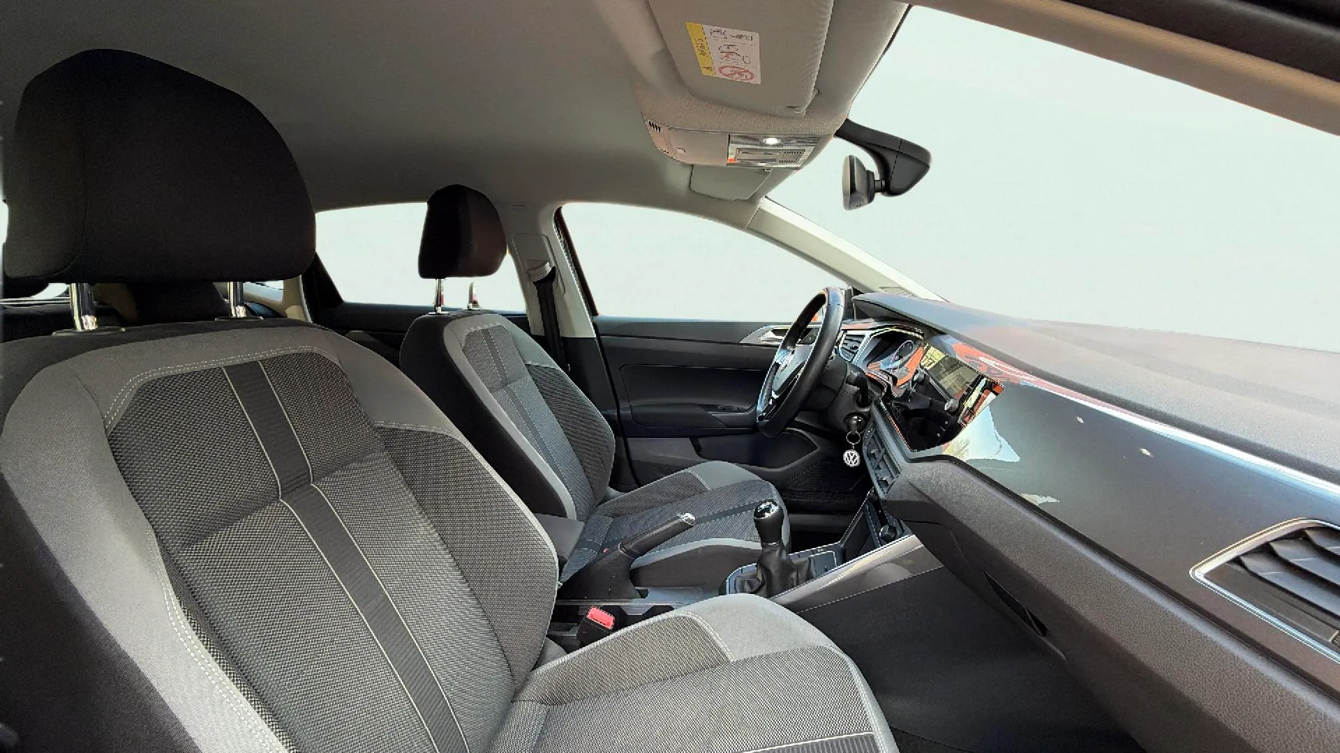 Volkswagen Polo Sport 1.0 TSI - foto 14