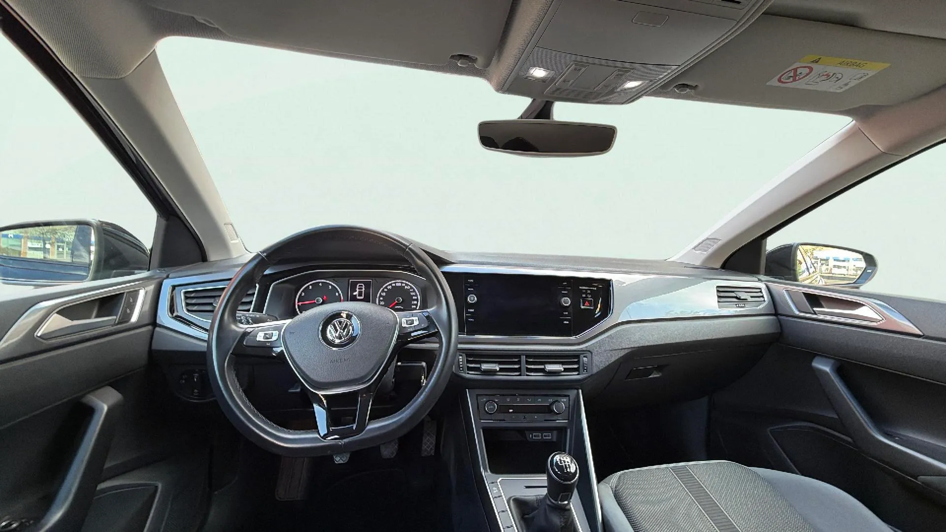 Volkswagen Polo Sport 1.0 TSI - foto 11
