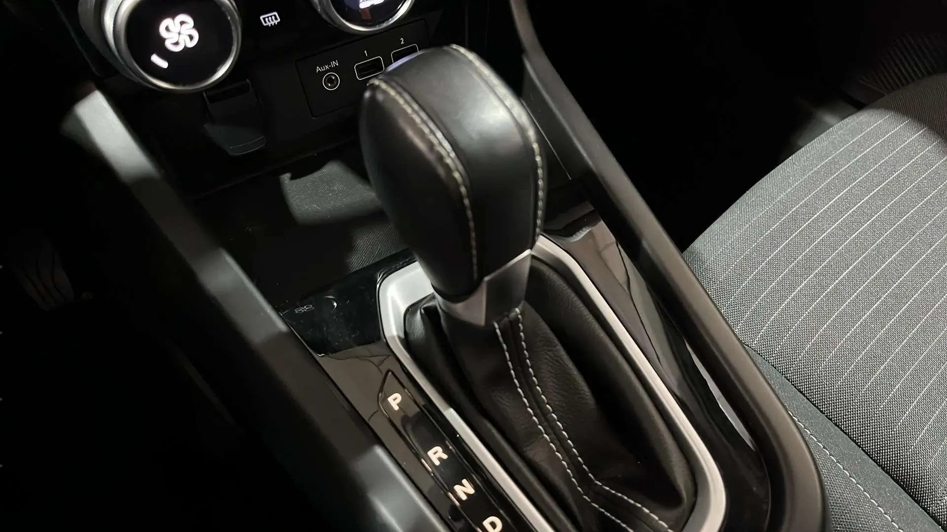 Renault Arkana Equilibre TCe EDC mild Hybrid - foto 17